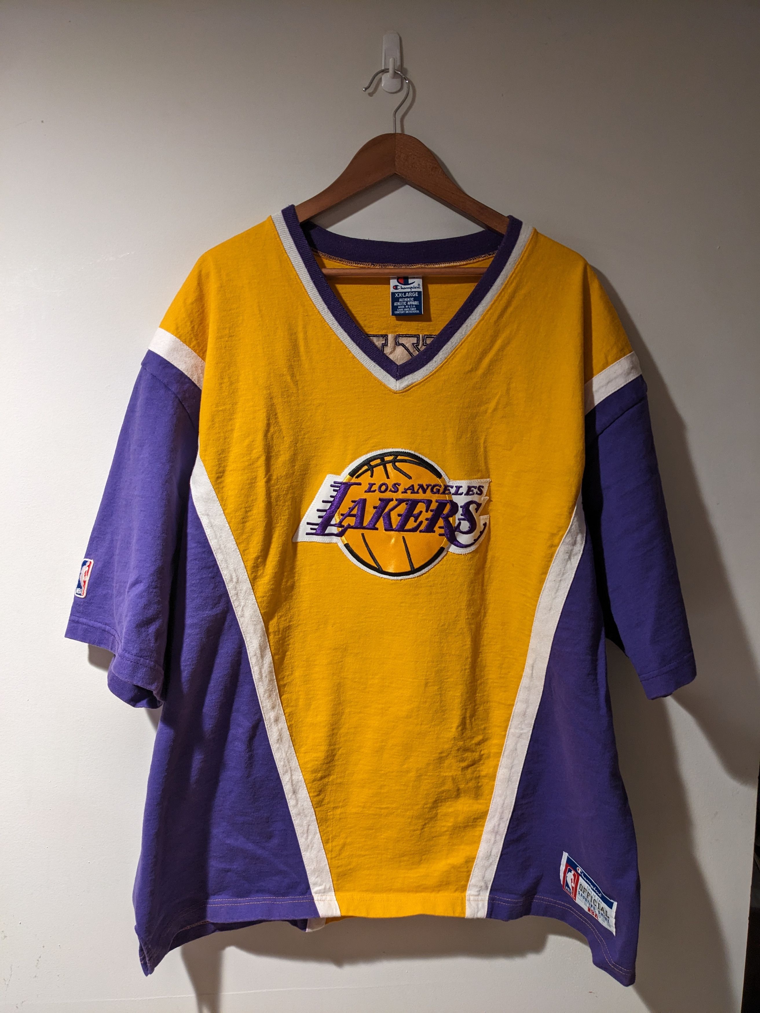 image of Champion x NBA Vintage 90's Los Angeles Lakers Nba Basketball Heavy T-Shirt in Purple (Size 2XL)