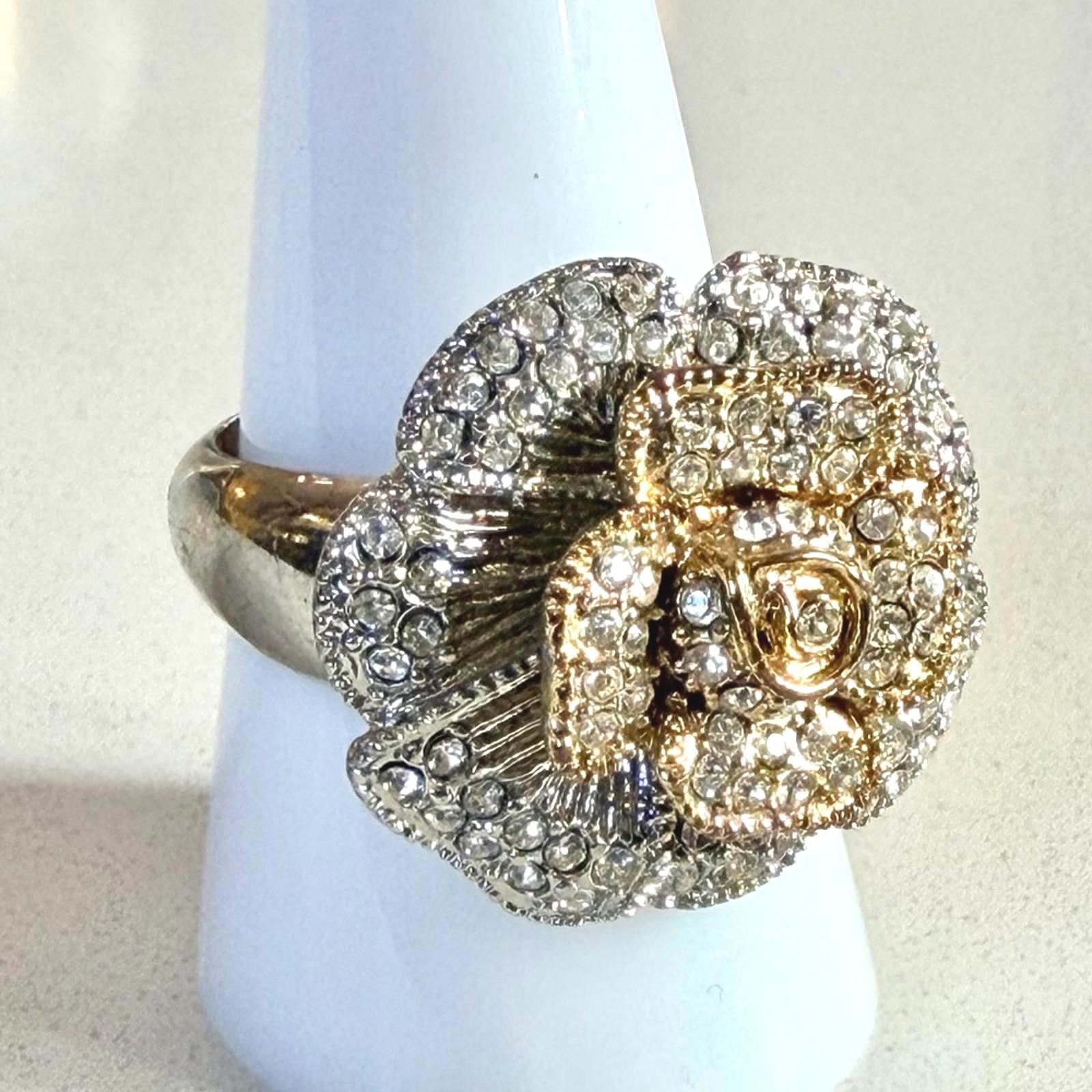 Vintage Stunning Crystal Flower CC Style Statement Ring Sz 9.5 Size ONE SIZE - 6 Thumbnail