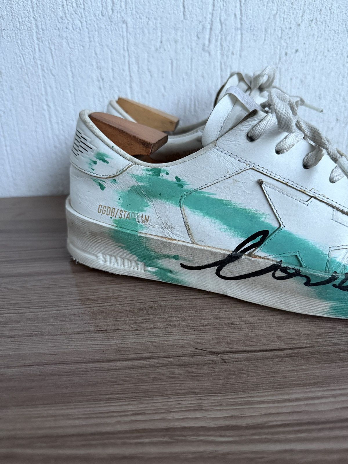 Golden Goose stardan ( love in an a instant) Limited edition sneaker Size US 8 / EU 41 - 5 Thumbnail