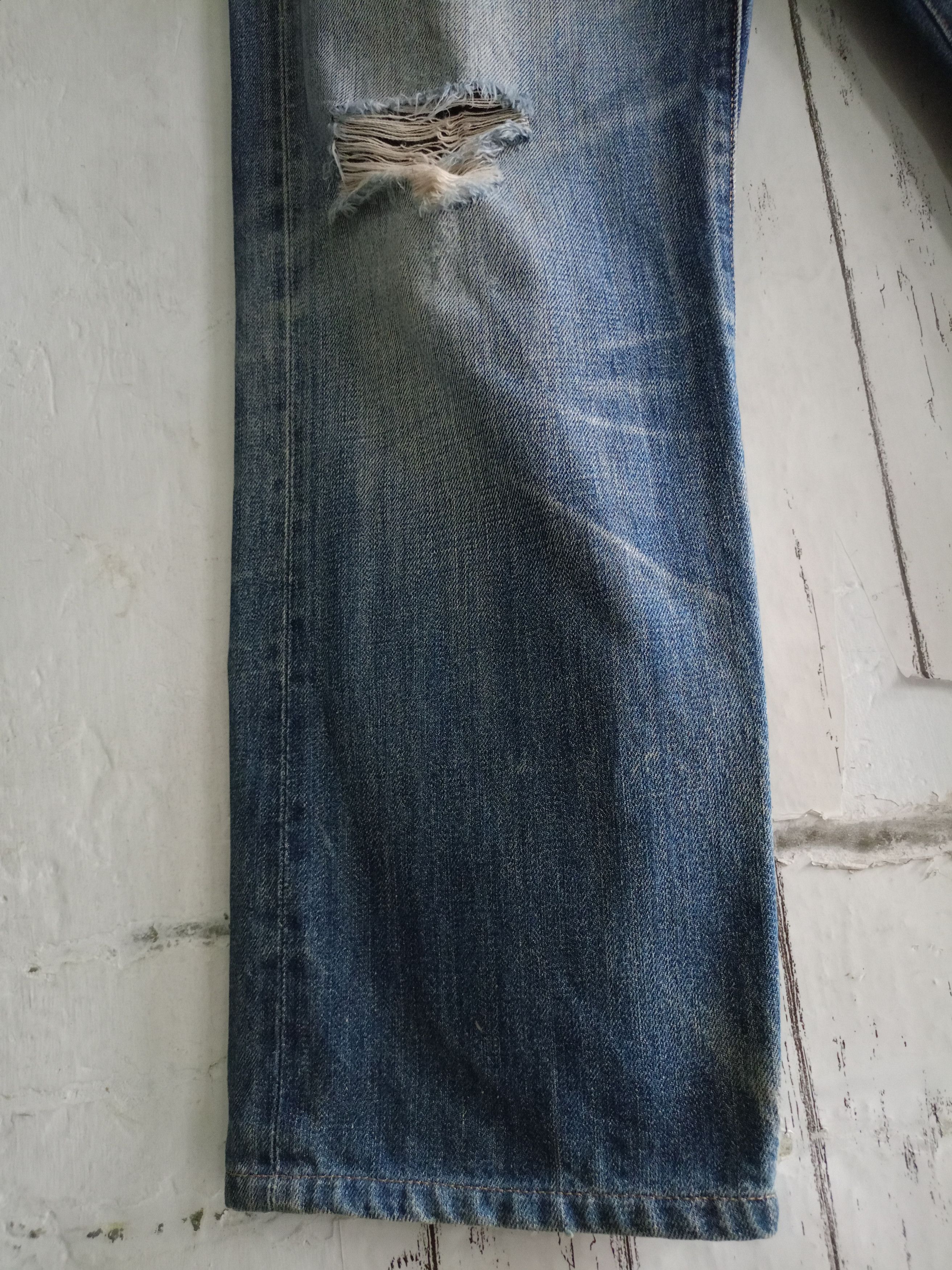 Levi's Vintage Clothing Vintage Levi's 502 Selvedge Distressed Denim Pants Size US 32 / EU 48 - 3 Thumbnail