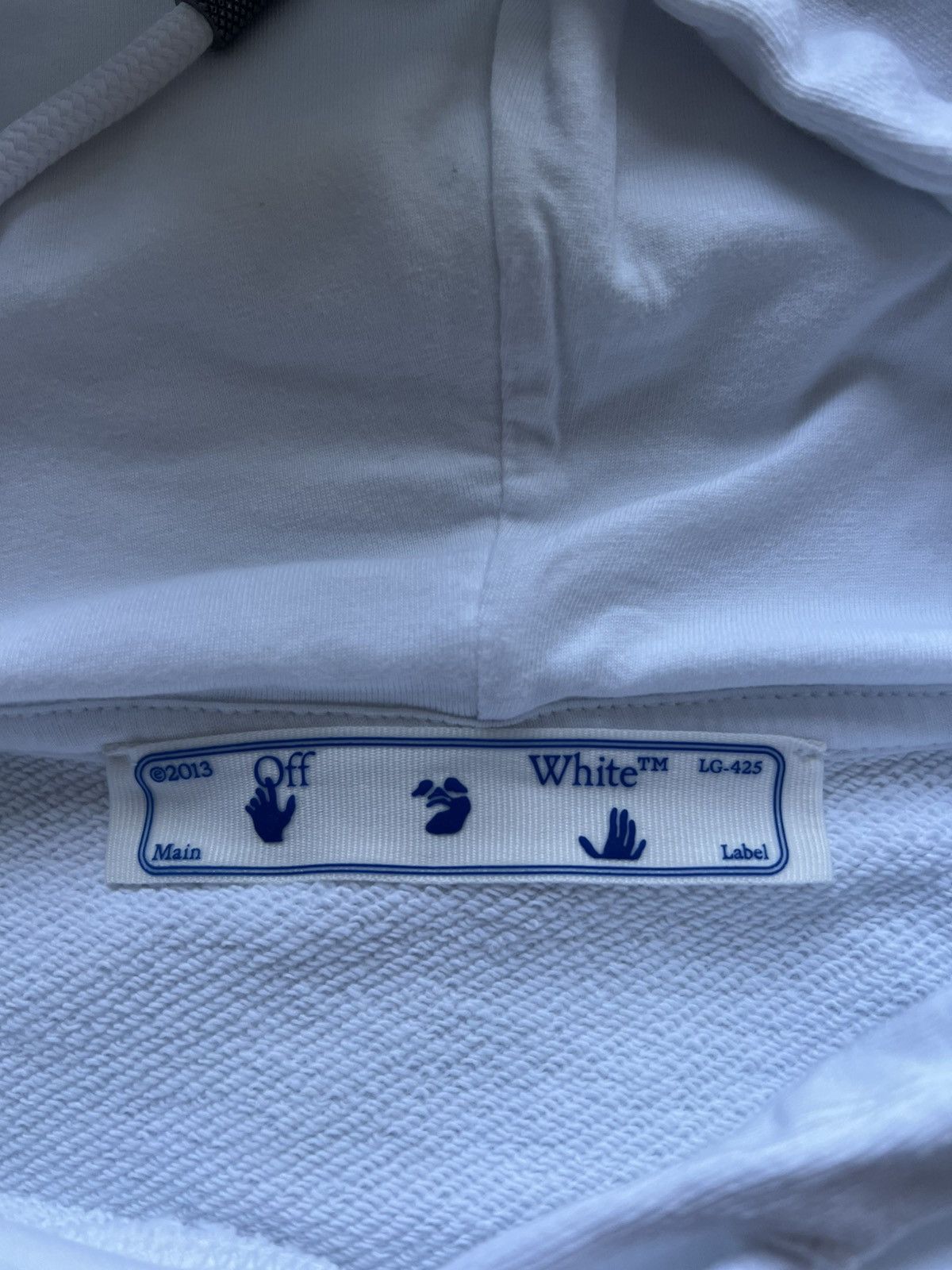 Off-White Off-White CNY Cropped Hoodie | White | S | $590+ Size S / US 4 / IT 40 - 3 Thumbnail