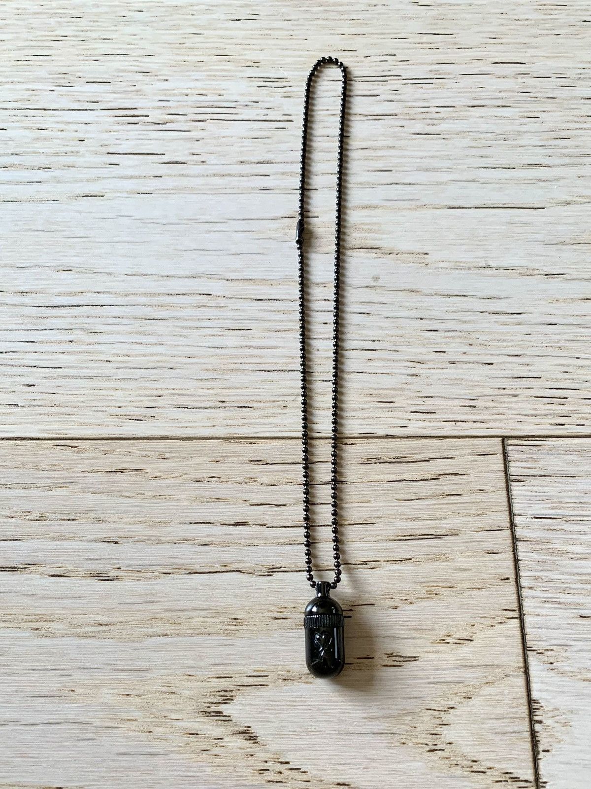Number (N)ine Number Nine AW04 “Give Peace a Chance” .925 Stash Necklace Size ONE SIZE - 4 Thumbnail