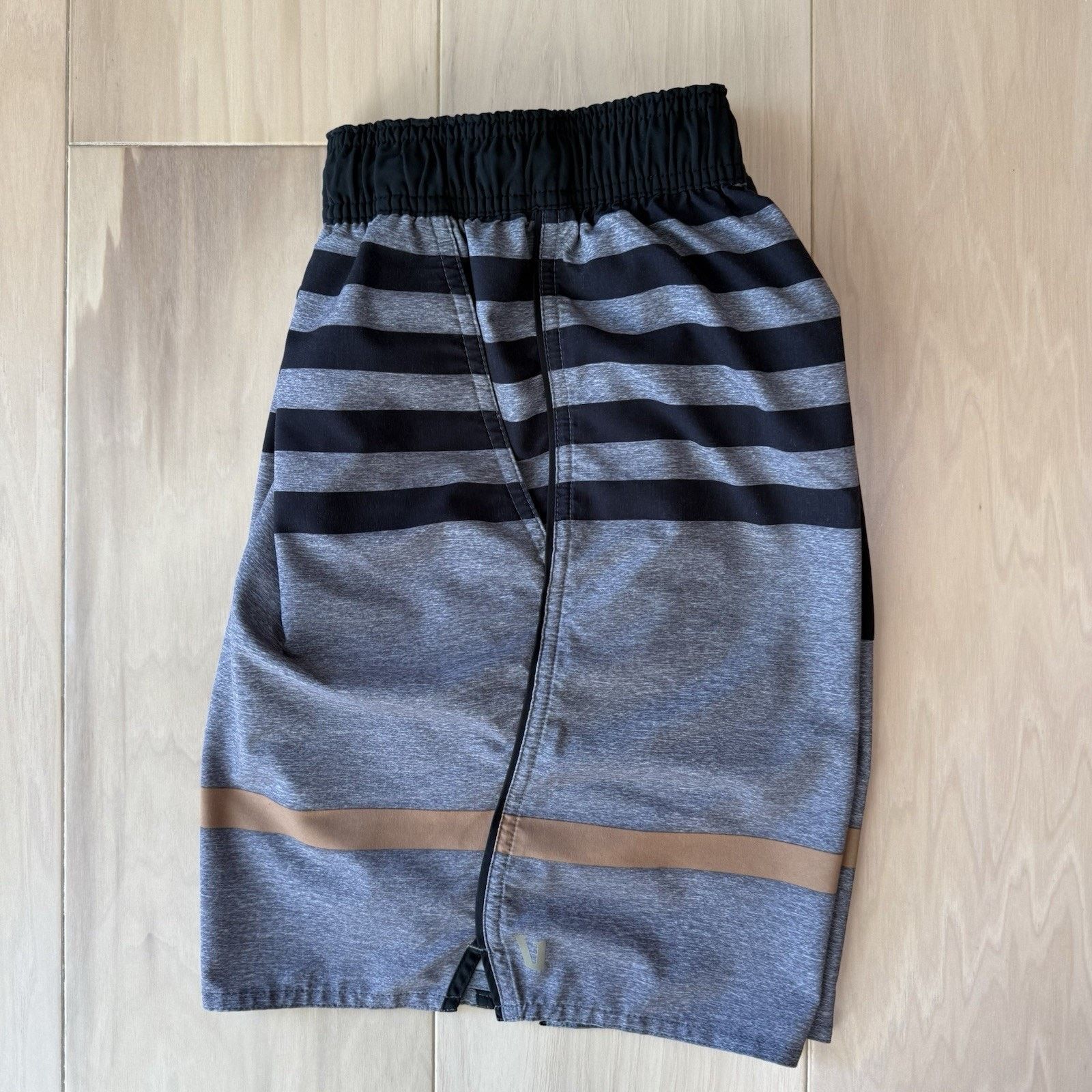 Vuori Vuori Trail Runner Shorts M Multicolor Lightweight Lined Size US 29 - 2 Thumbnail