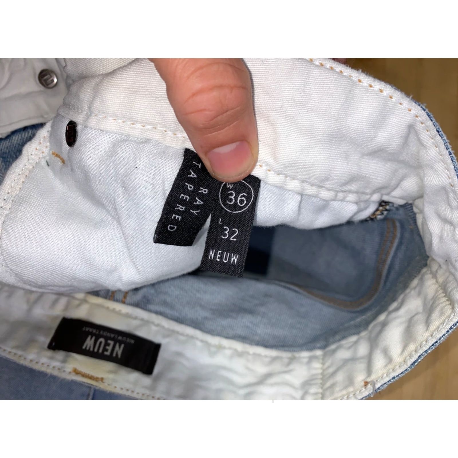 Vintage Neuw Denim Jeans Men 36x32 Blue Tapered Fit Button Fly 5-Pocket Regular Size 36 Streetwear Casual Denim Jeans Mens Size US 36 / EU 52 - 3 Thumbnail