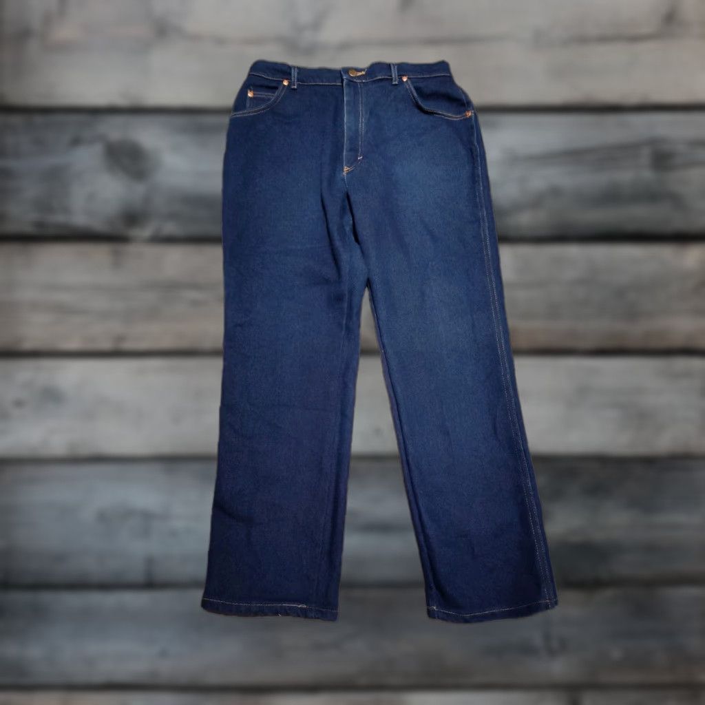 Vintage Vtg Lee Riders High Waisted Straight Leg Jeans Women's 18 Pet USA Union Made EUC Size 40" / US 18 - 1 Thumbnail