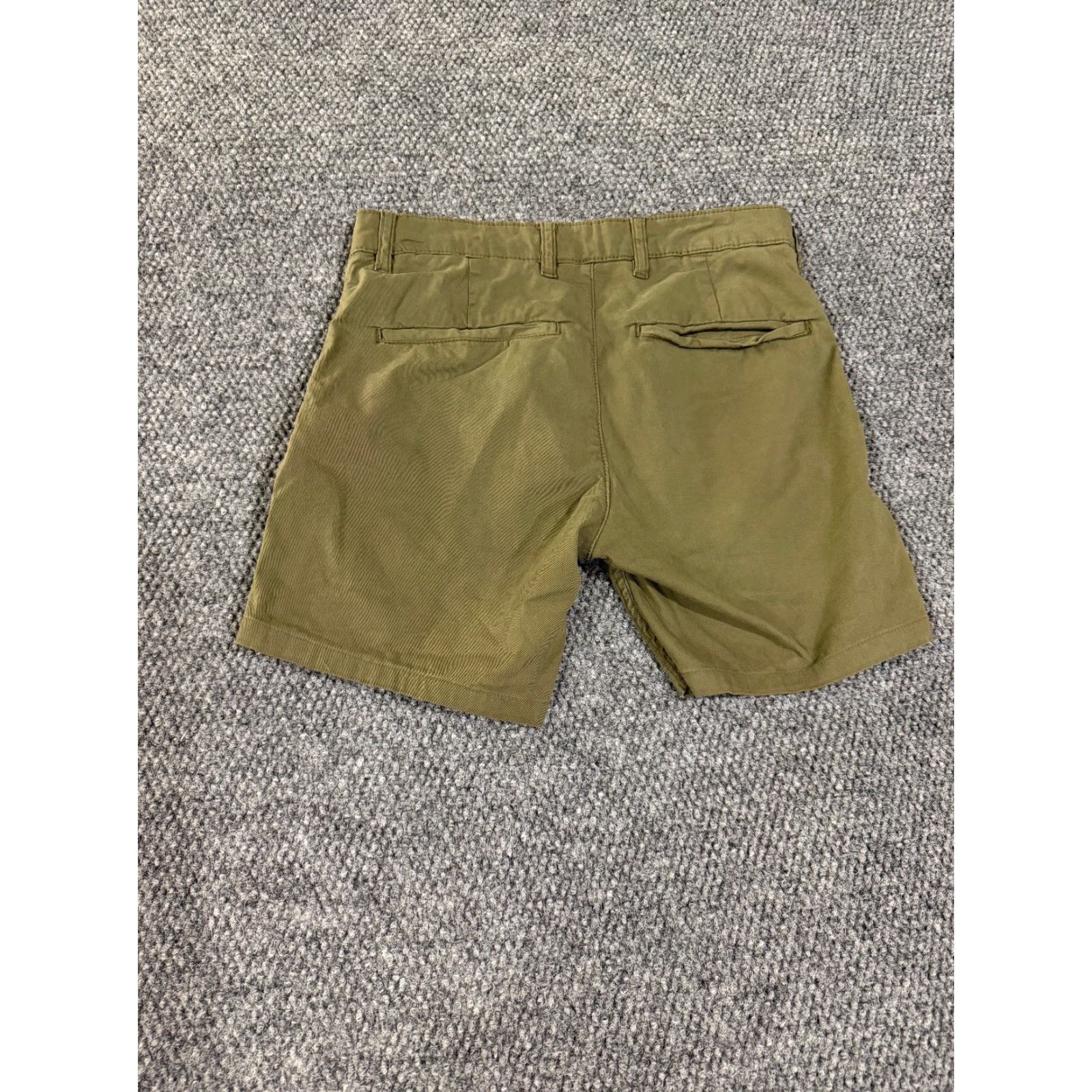 Zara Zara Chino Shorts Mens 31 Green Flat Front Cotton Stretch 5-Pocket Regular Rise Mid 9 In Inseam 9 In Casual Summer Spring Size US 31 - 7 Thumbnail