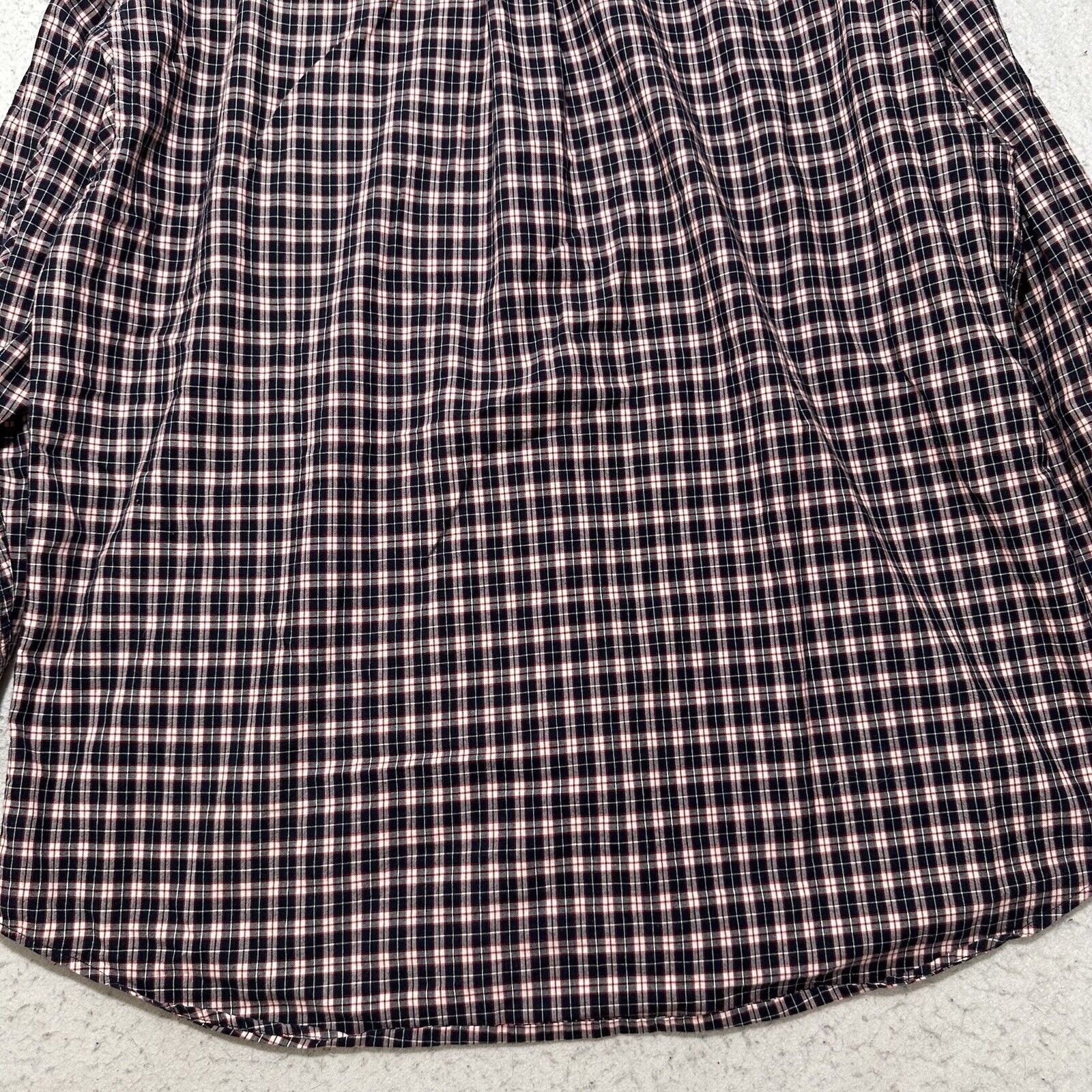 Tommy Hilfiger Tommy Hilfiger XL Button Long Sleeve Red Black Shirt Plaid Size US XL / EU 56 / 4 - 12 Thumbnail