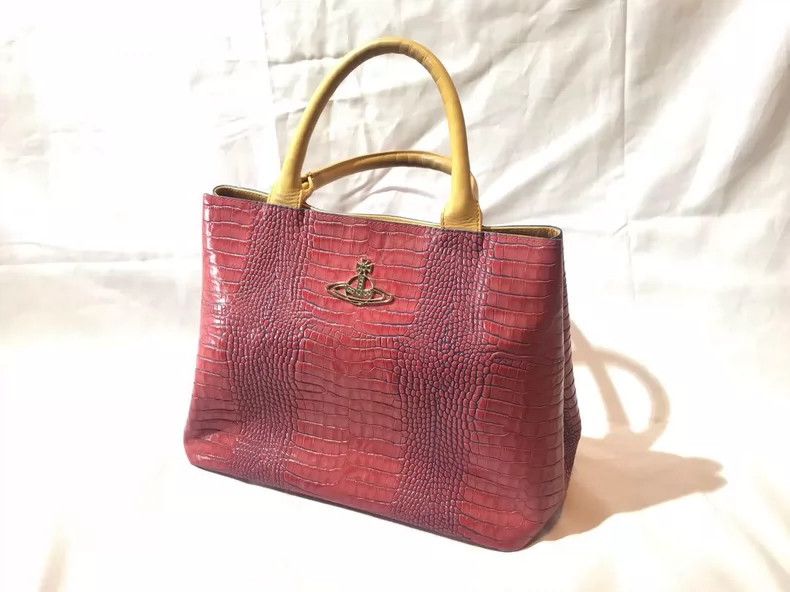Vivienne Westwood Vivienne Westwood size os Mid-old pink crocodile leather Sa Size ONE SIZE - 1 Thumbnail