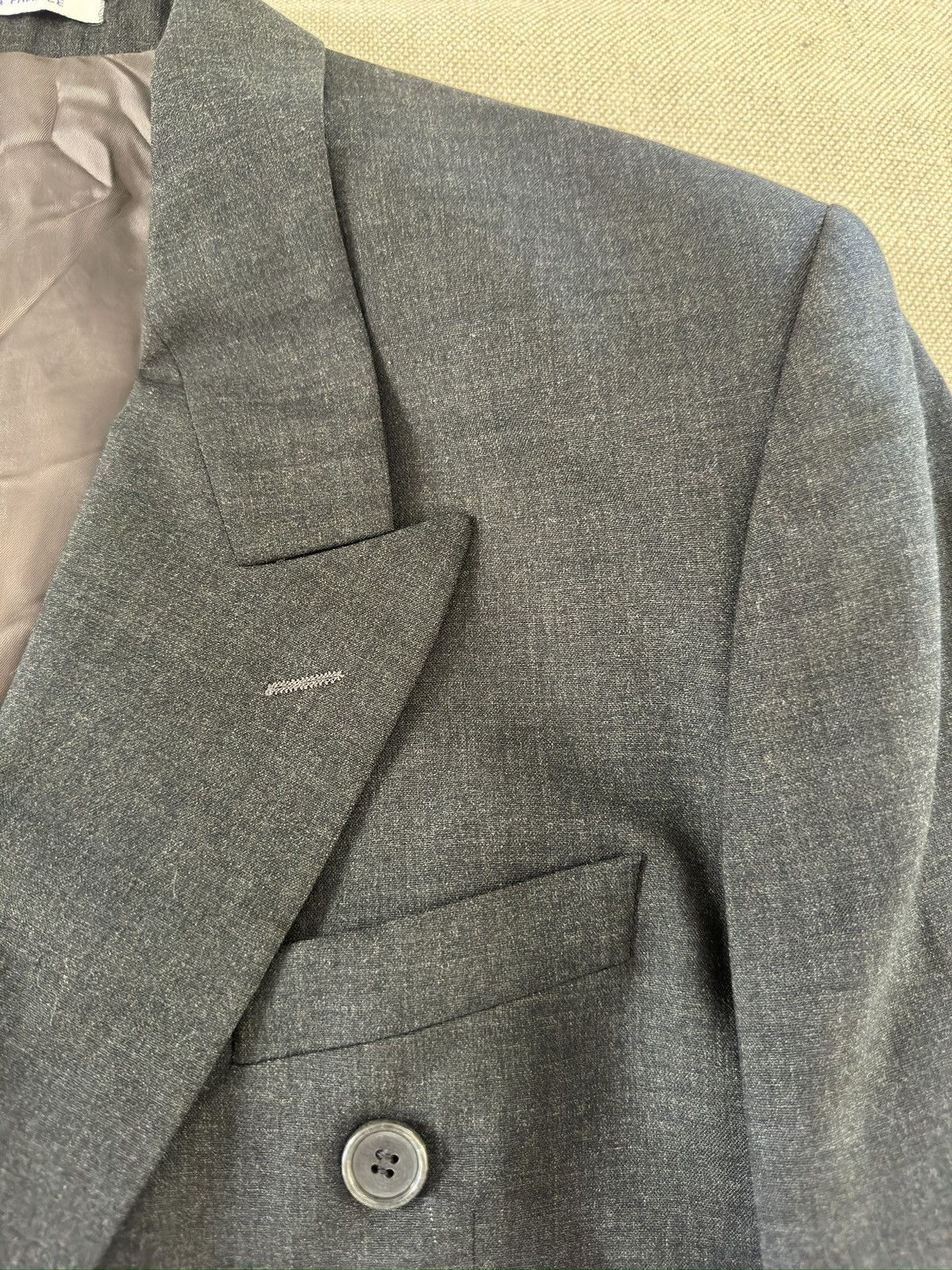Yves Saint Laurent Yves Saint Laurent Made in France DB Peak Lapel Blazer 40R Size 40R - 9 Thumbnail