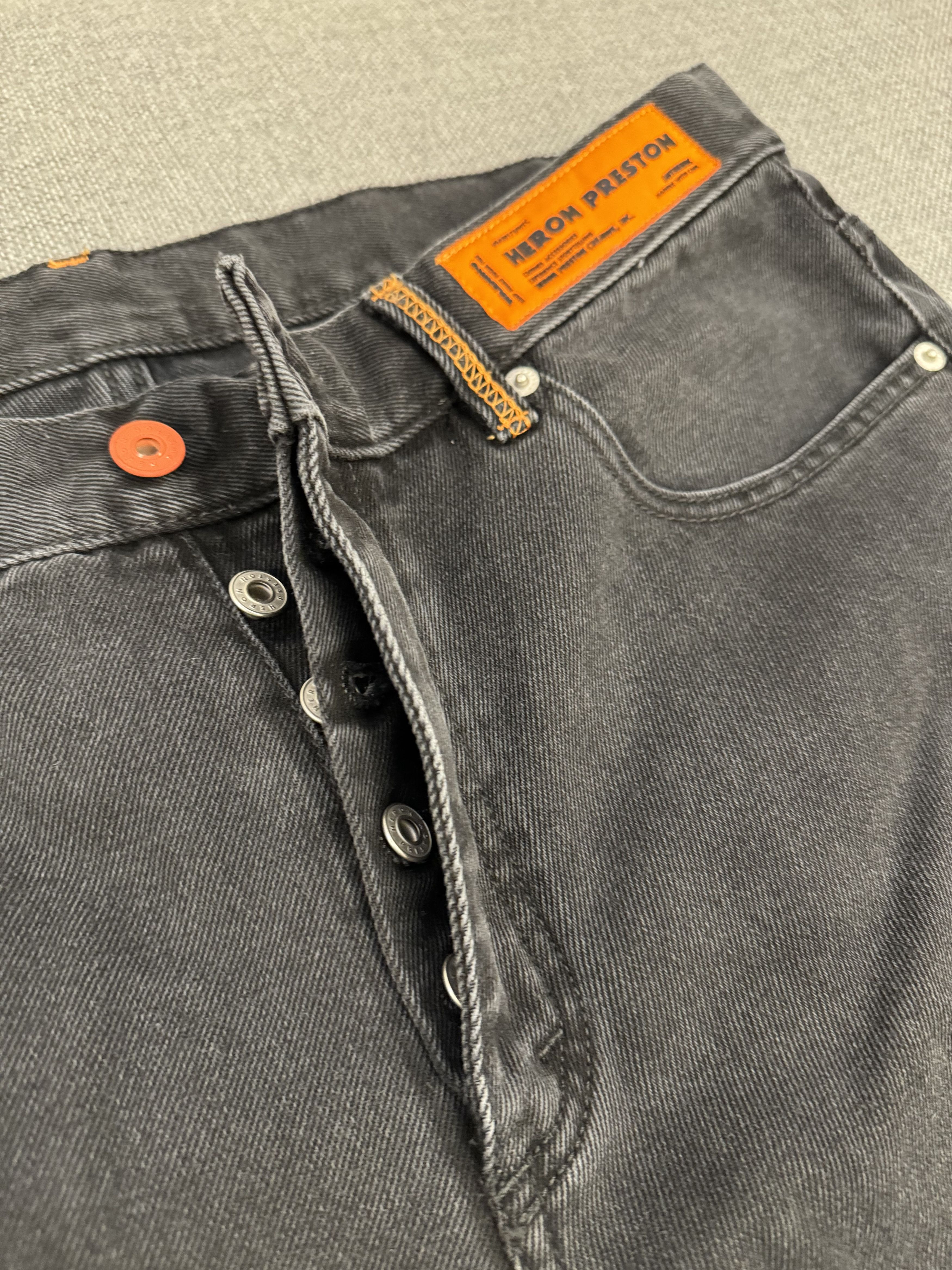 image of Heron Preston Jeans in Dark Gray, Men's (Size 33)