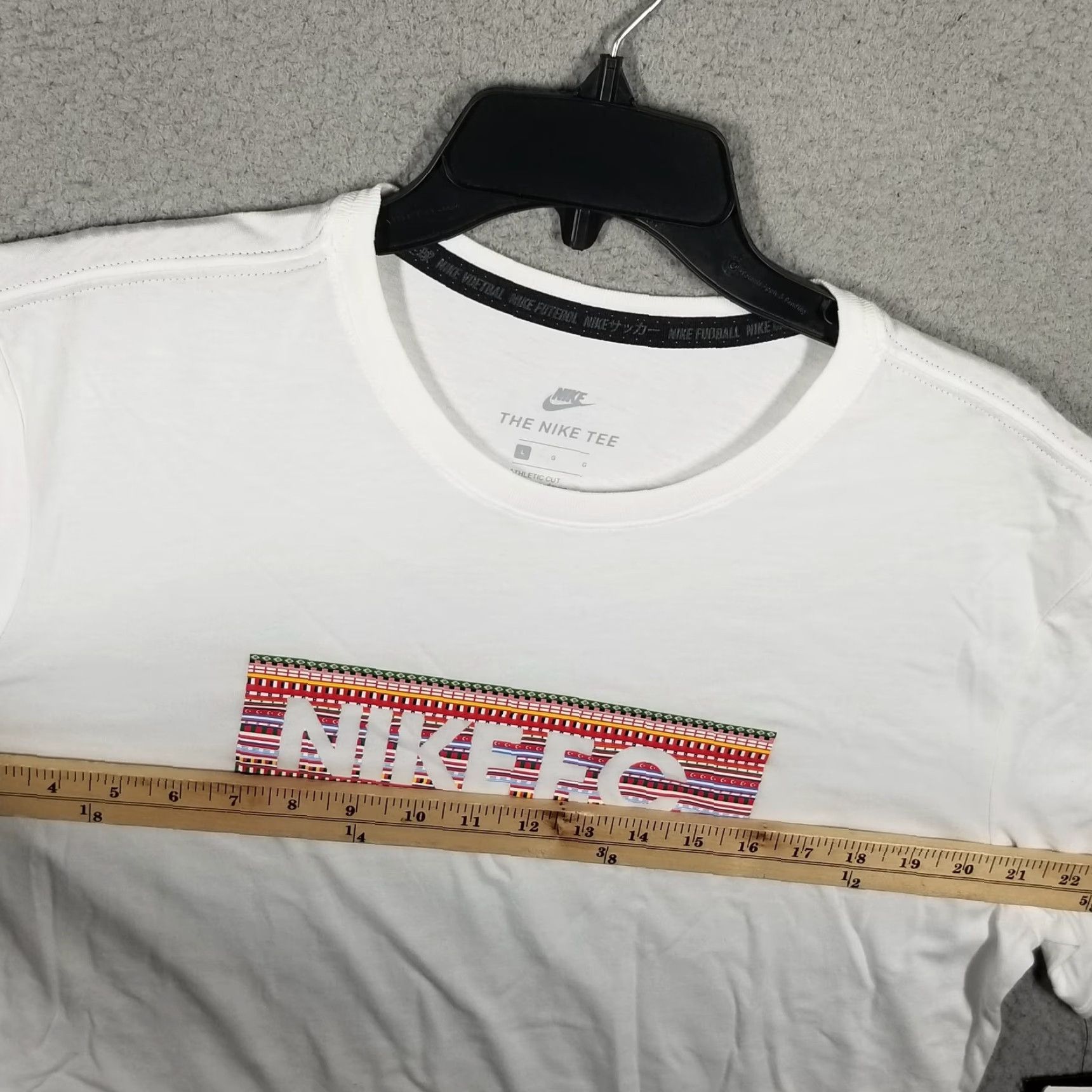 Nike Nike FC Loge Shirt Men Large Football Club Soccer Multicolor White T-Shirt NWT Size US L / EU 52-54 / 3 - 7 Thumbnail