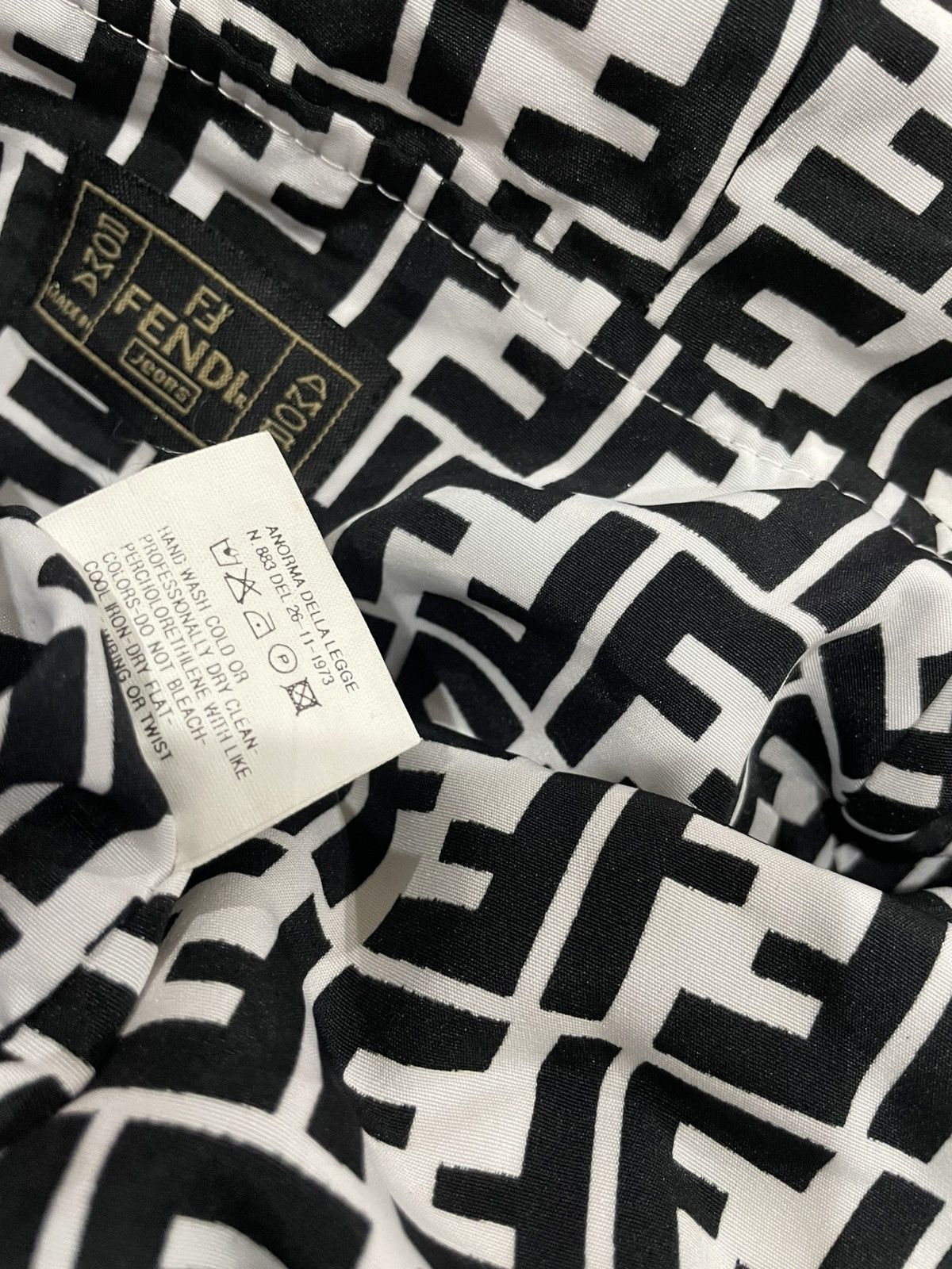 Fendi Fendi Parkas Size US XL / EU 56 / 4 - 23 Thumbnail