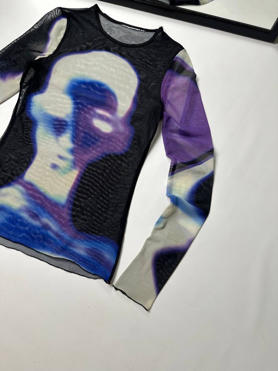 20471120 🔥Crazy Energy Mesh Top Rave Y2K Size M / US 6-8 / IT 42-44 - 3 Thumbnail