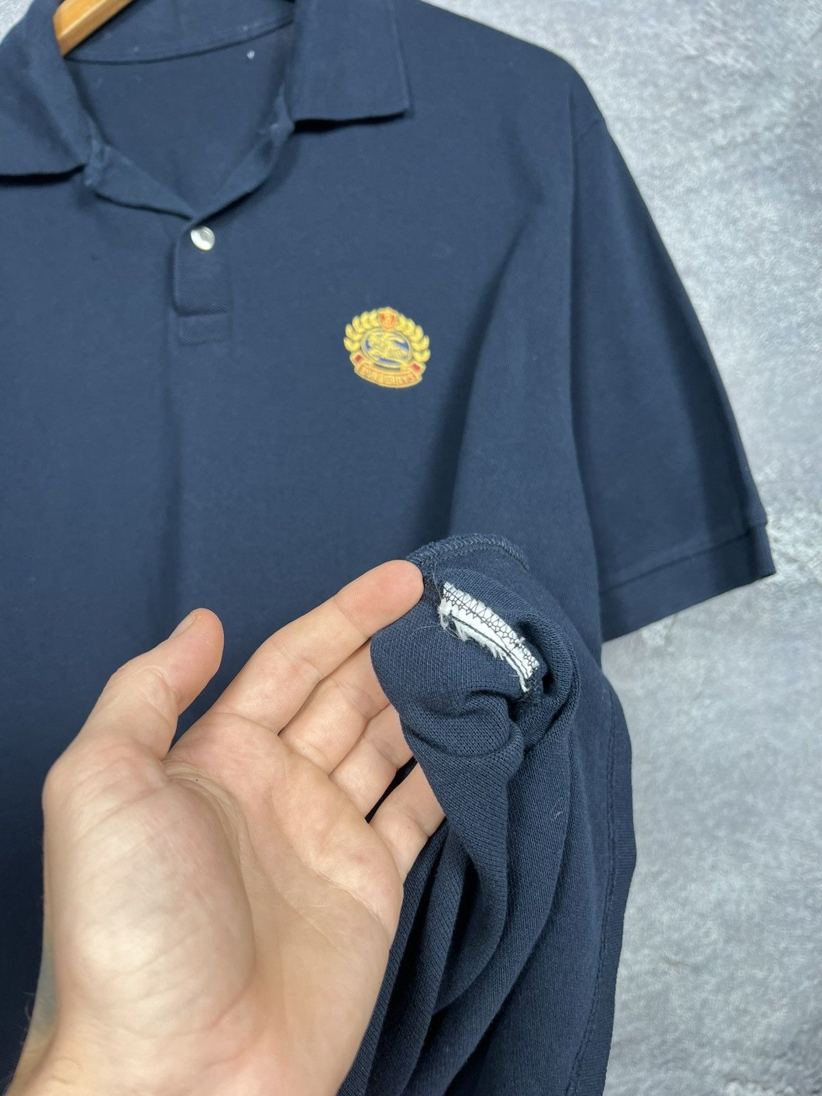 Burberry Vintage Burberry Polo With Logo Size L Size US L / EU 52-54 / 3 - 7 Thumbnail