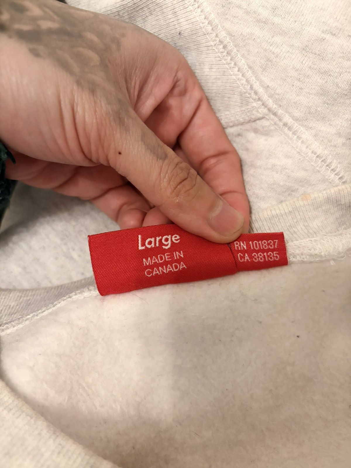 Supreme Supreme Box Logo Crewneck Sweater Bogo Grey Red Large Size US L / EU 52-54 / 3 - 9 Thumbnail