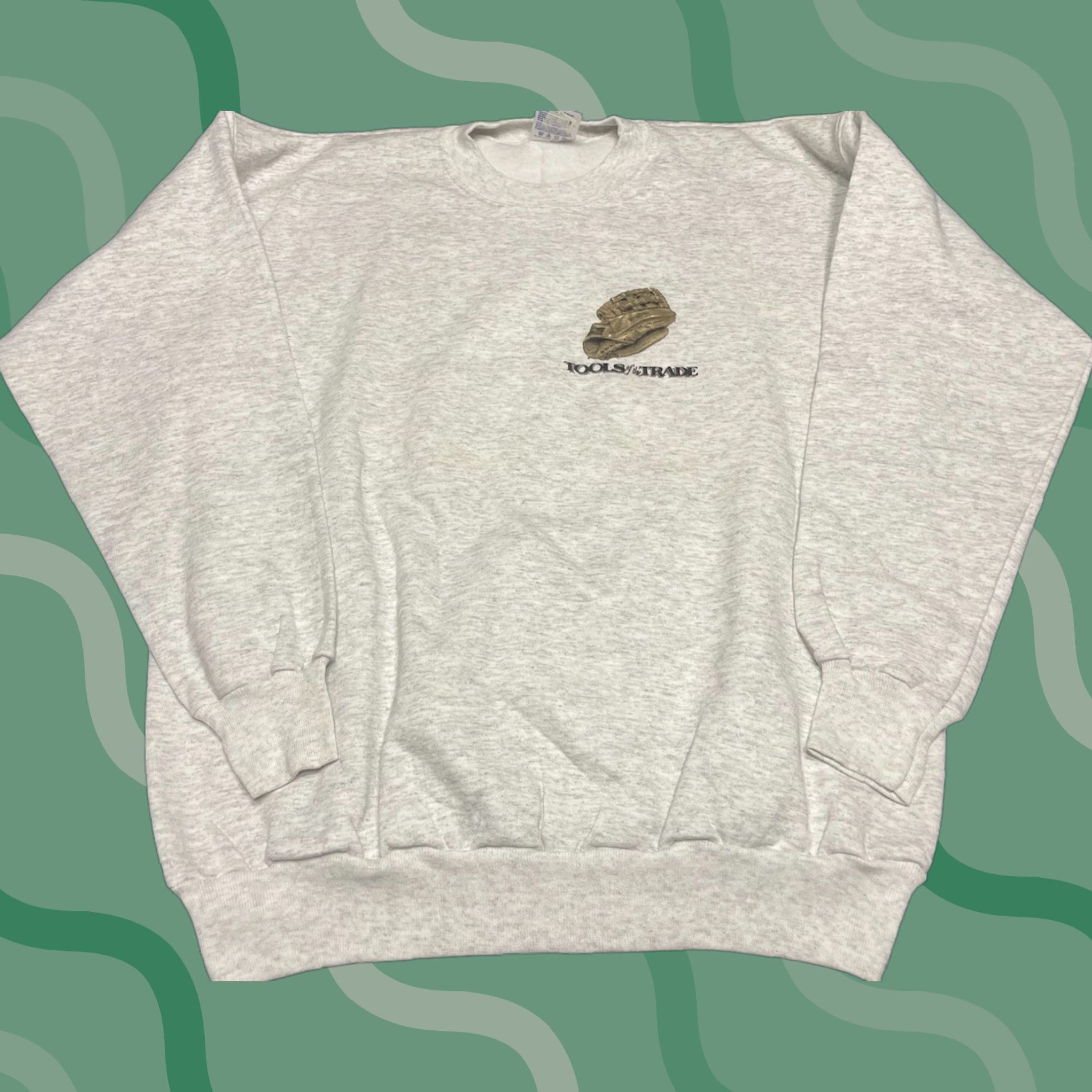 Vintage VINTAGE Fashion Gear Sweatshirt Mens L Crewneck Graphic Print 90s College Sports Gray Cotton Blend Knit Pullover Regular Size L Size US L / EU 52-54 / 3 - 1 Thumbnail