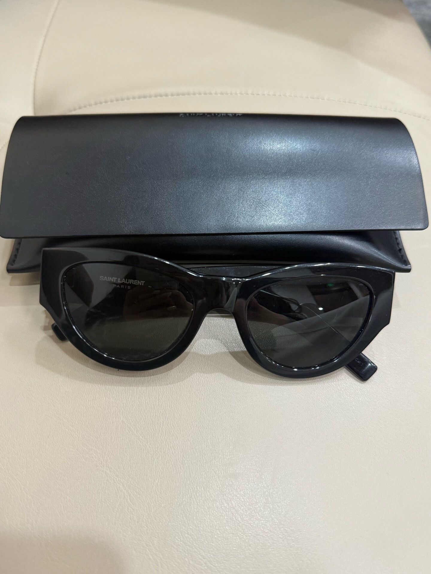 Yves Saint Laurent YSL M94 Black Cat Eye Sunglasses Size ONE SIZE - 1 Thumbnail
