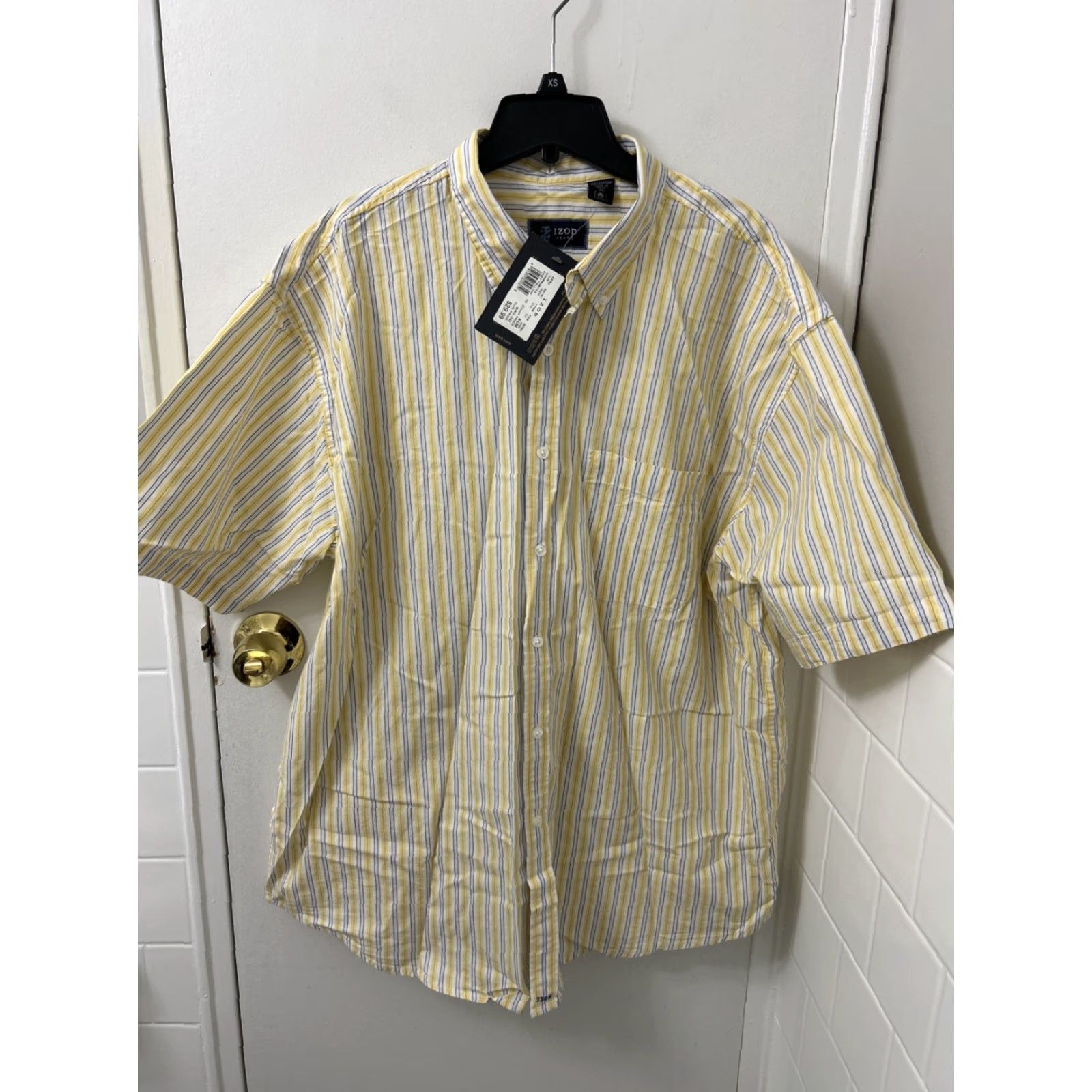 Izod IZOD Shirt Mens XL Yellow Oxford Striped Button-Down Pocket Short Sleeve Size US XL / EU 56 / 4 - 2 Thumbnail