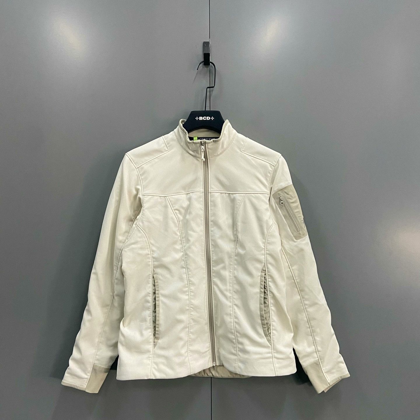 Arc'teryx Arcteryx Beige Zip Jacket Size US XXS / EU 40 - 1 Thumbnail