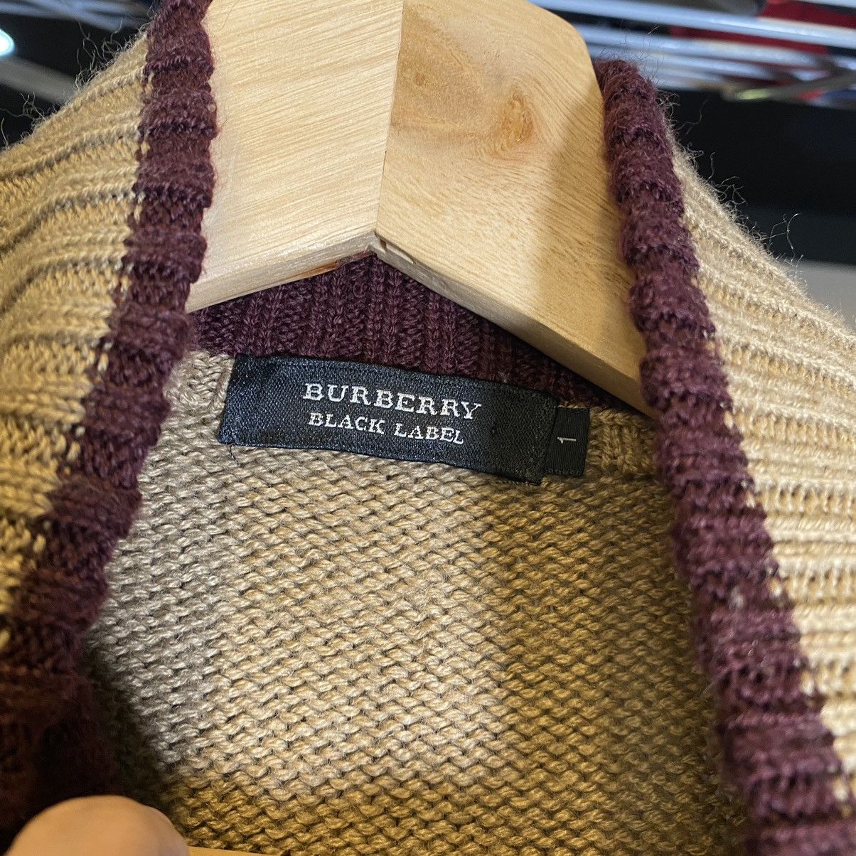 Burberry Burberry Black Label Knitwear sweater Size US S / EU 44-46 / 1 - 11 Thumbnail