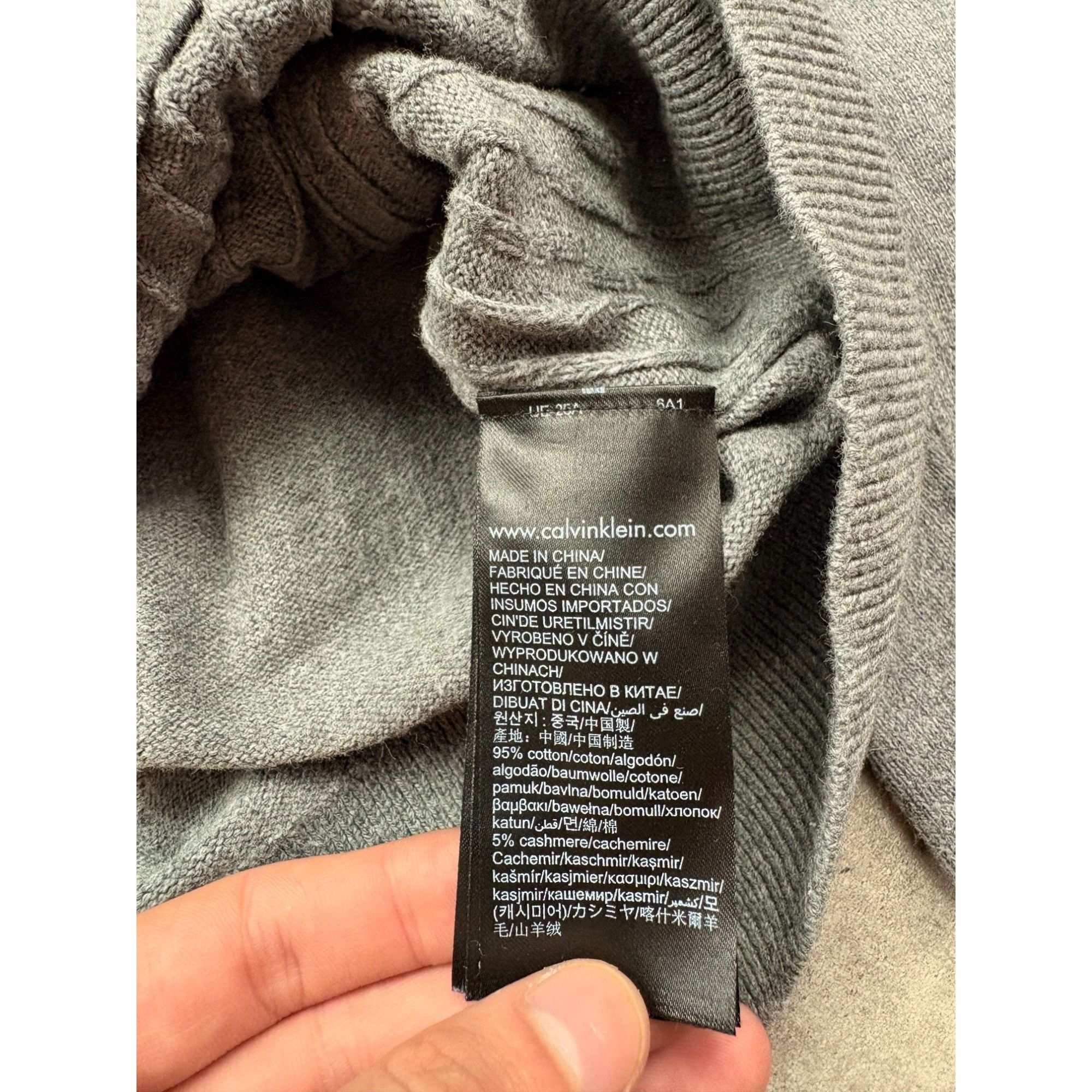 Calvin Klein Calvin Klein Jeans: Modern Minimalist Comfort sweaters Size US M / EU 48-50 / 2 - 6 Thumbnail