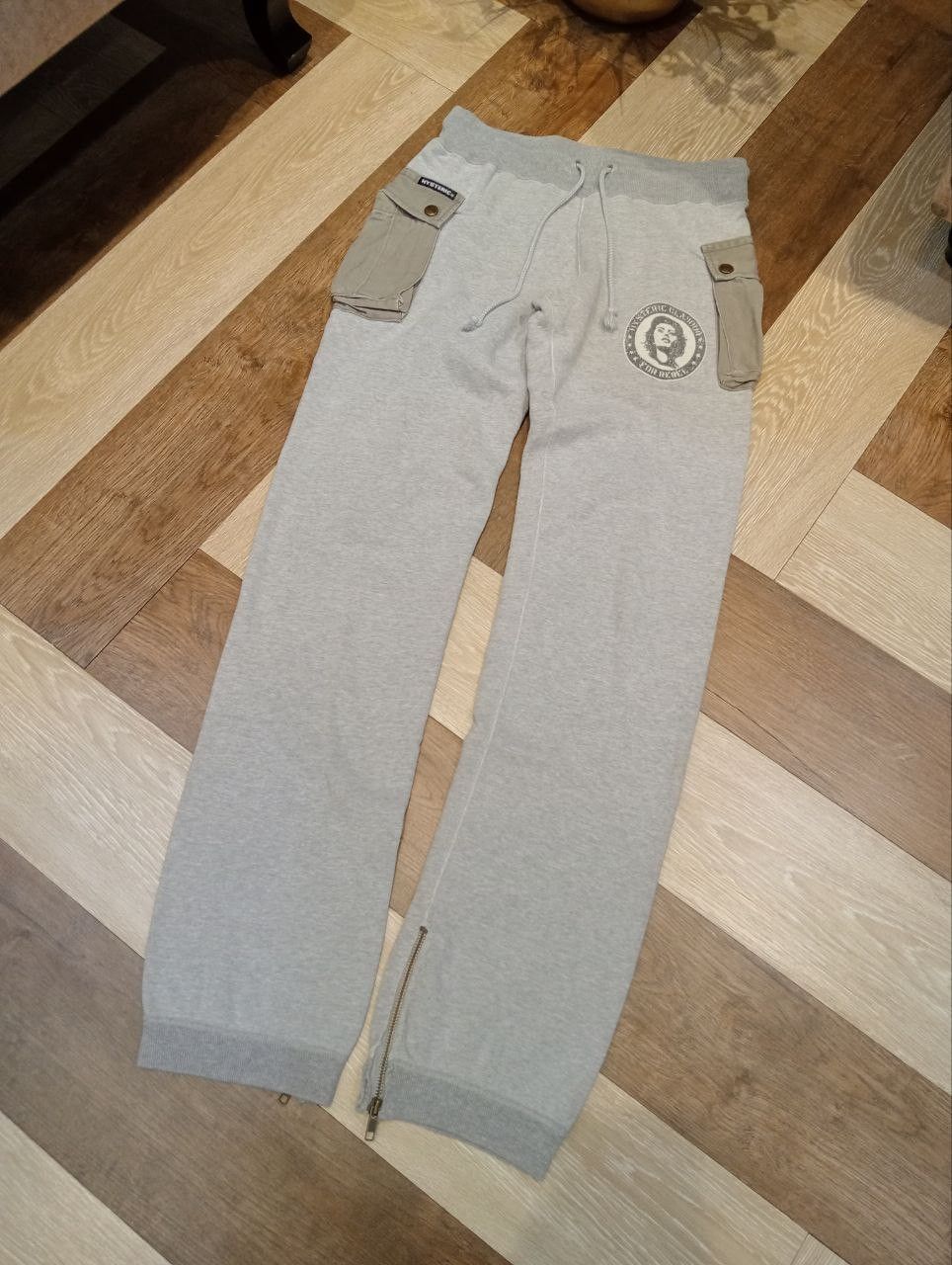 Hysteric Glamour VINTAGE HYSTERIC GLAMOUR CARGO WITH ANKLE ZIP SWEATPANTS Size US 28 / EU 44 - 2 Thumbnail