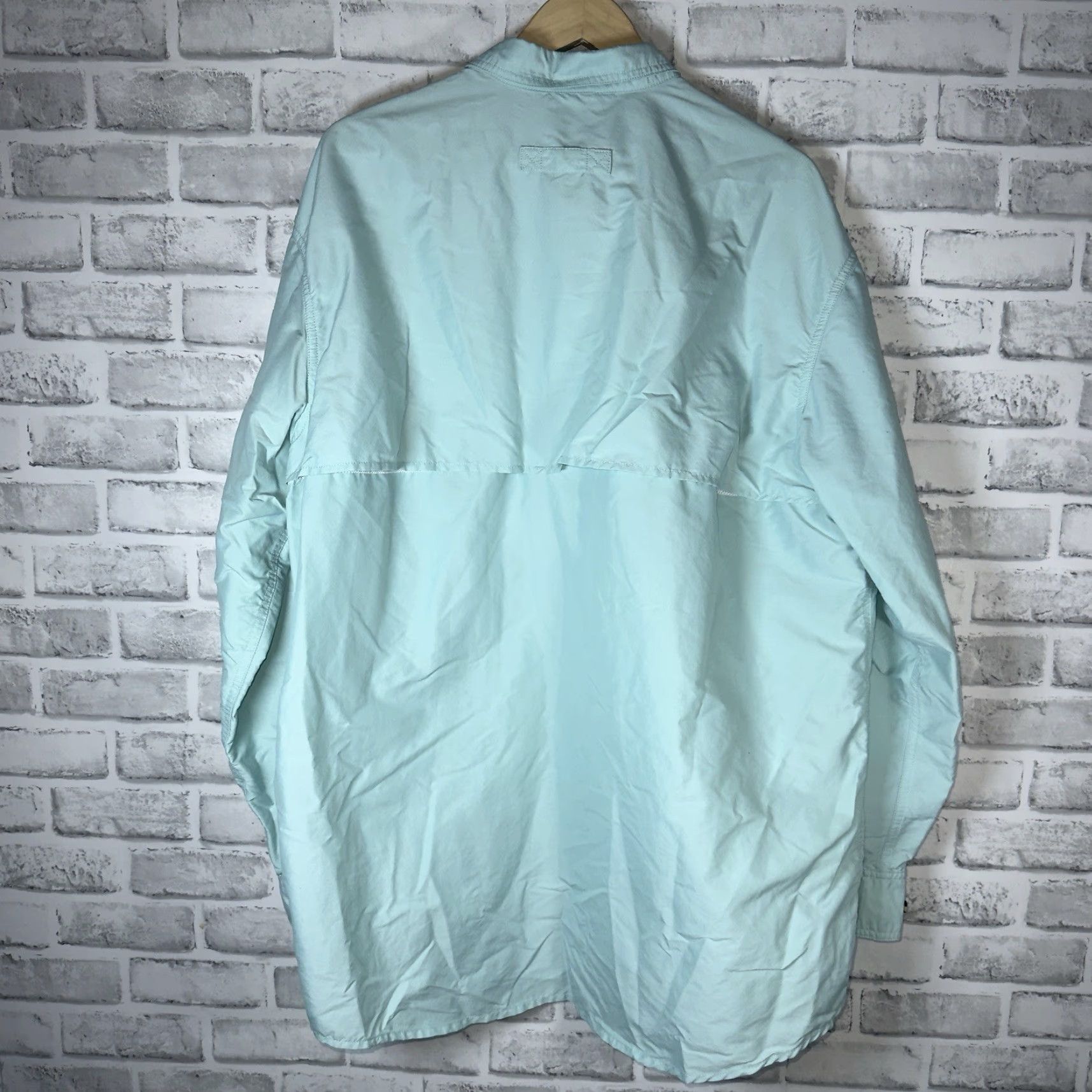 Vintage L.L.Bean Nylon Light Blue Vented Ling Sleeve Button Down Hiking Shirt Mens XLT Size US XL / EU 56 / 4 - 5 Thumbnail