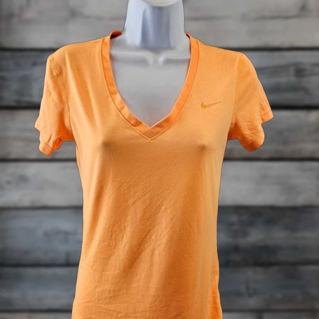 Nike VINTAGE? Nike Dri Fit Womens Top SX? Size XS / US 0-2 / IT 36-38 - 1 Thumbnail