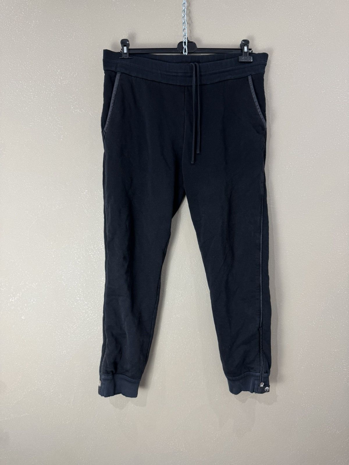 Prada Vintage Prada 2015 red tab straight sweatpants Size US 38 / EU 54 - 2 Thumbnail
