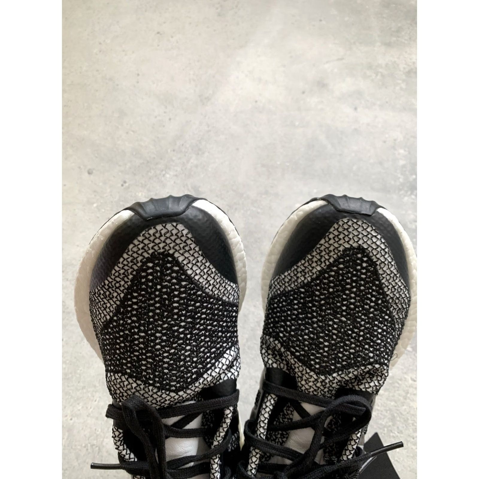 Adidas ADIDAS Y-3 PUREBOOST Sneaker Men US 6 1/2, UK 6, EU 39 1/3, Multicolor, CP9888, 2017, Athletic, Low Top, Synthetic, Sneakers Size US 6 / EU 39 - 4 Thumbnail