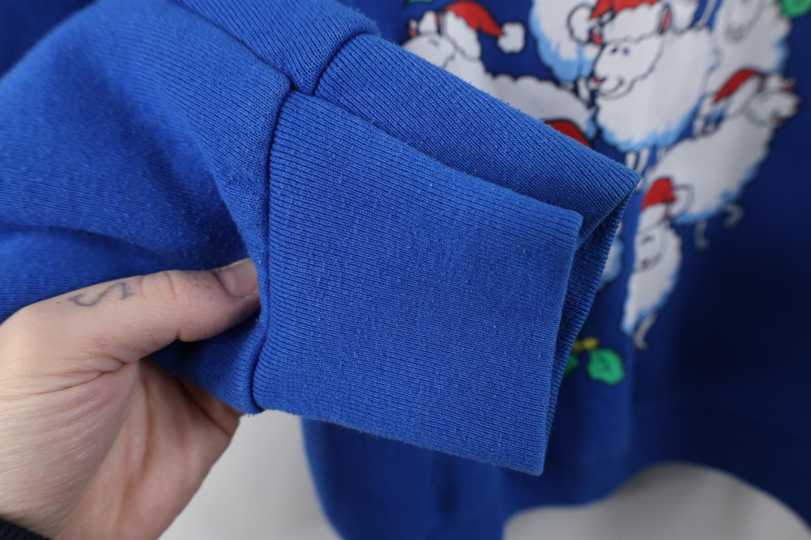 Vintage Vintage 90s Christmas Sheep Warm and Cuddly Sweatshirt Size L / US 10 / IT 46 - 6 Thumbnail