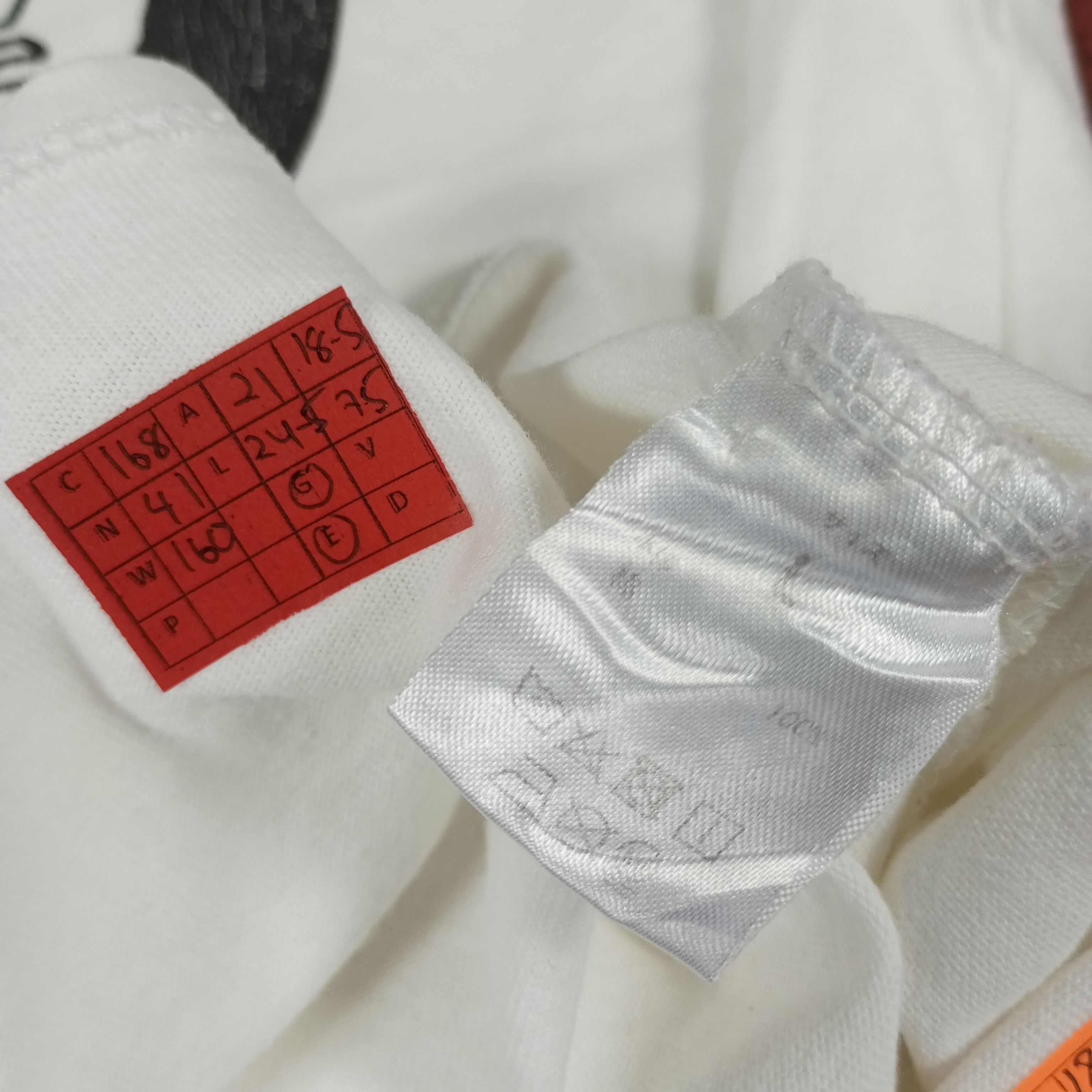 Japanese Brand × Number (N)ine × Vintage Number Nine Japanese Brand Burger Style Design Tshirt Size US L / EU 52-54 / 3 - 13 Thumbnail