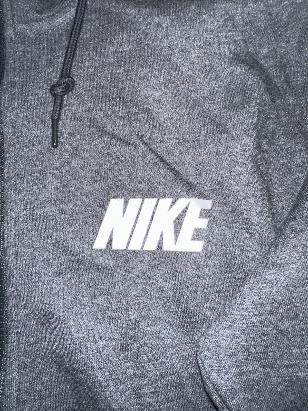 Nike Nike Men’s Club Full-Zip Black/White Hoodie VINTAGE Size US L / EU 52-54 / 3 - 4 Thumbnail