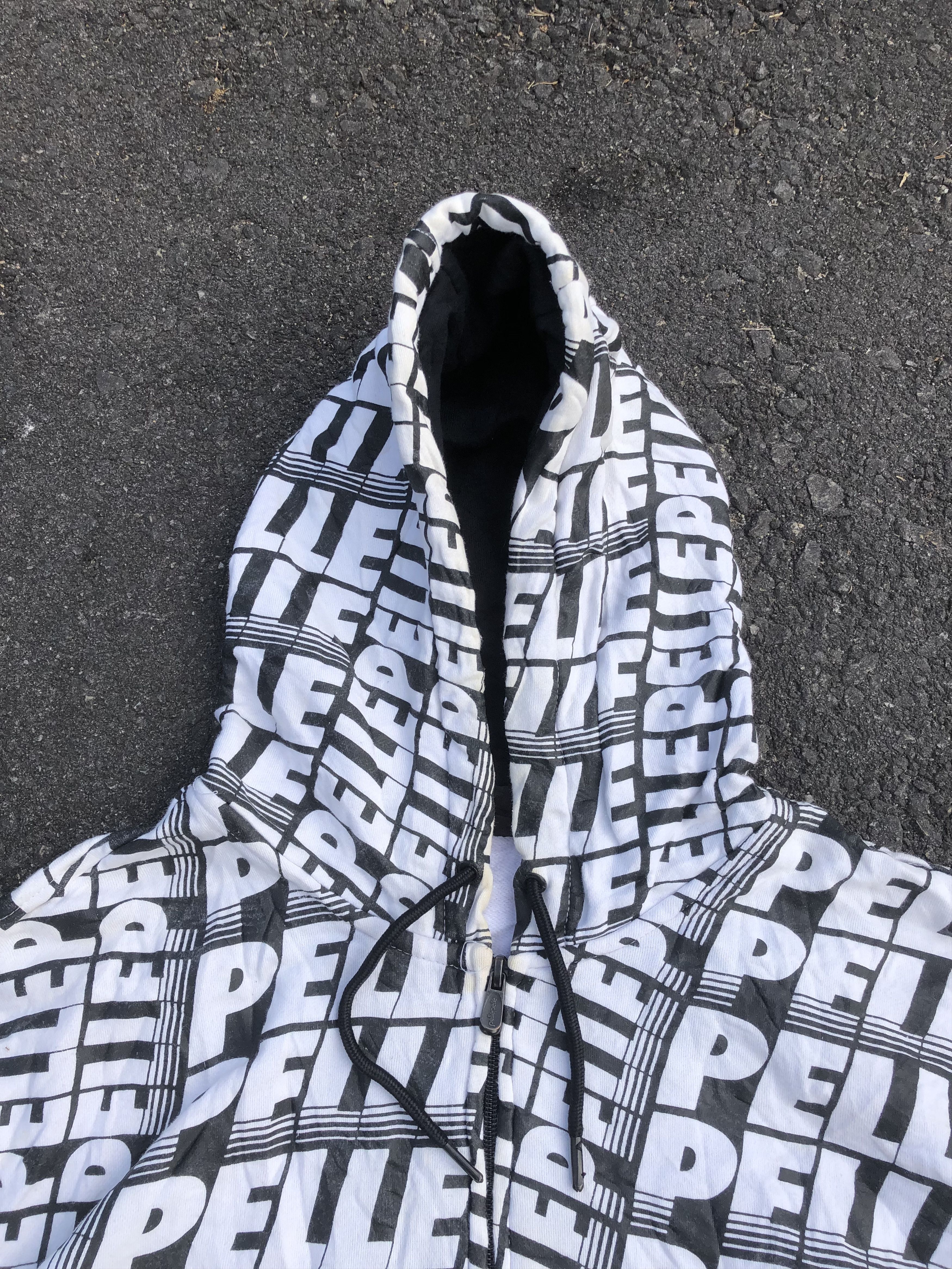 Pelle Pelle Vintage Y2K Pelle Pelle Monogram Zipper Hoodies Size US XL / EU 56 / 4 - 4 Thumbnail