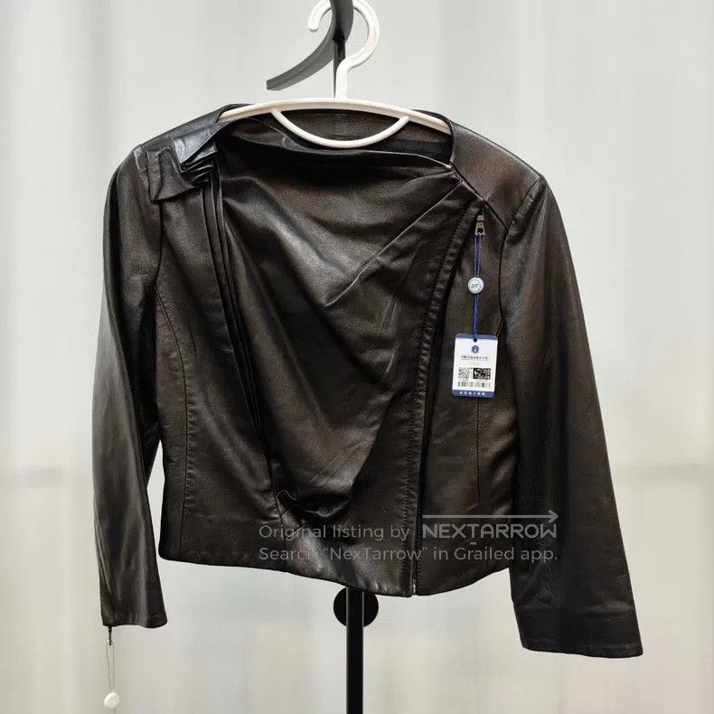 Prada Prada Black sheepskin jacket Size US XS / EU 42 / 0 - 1 Thumbnail