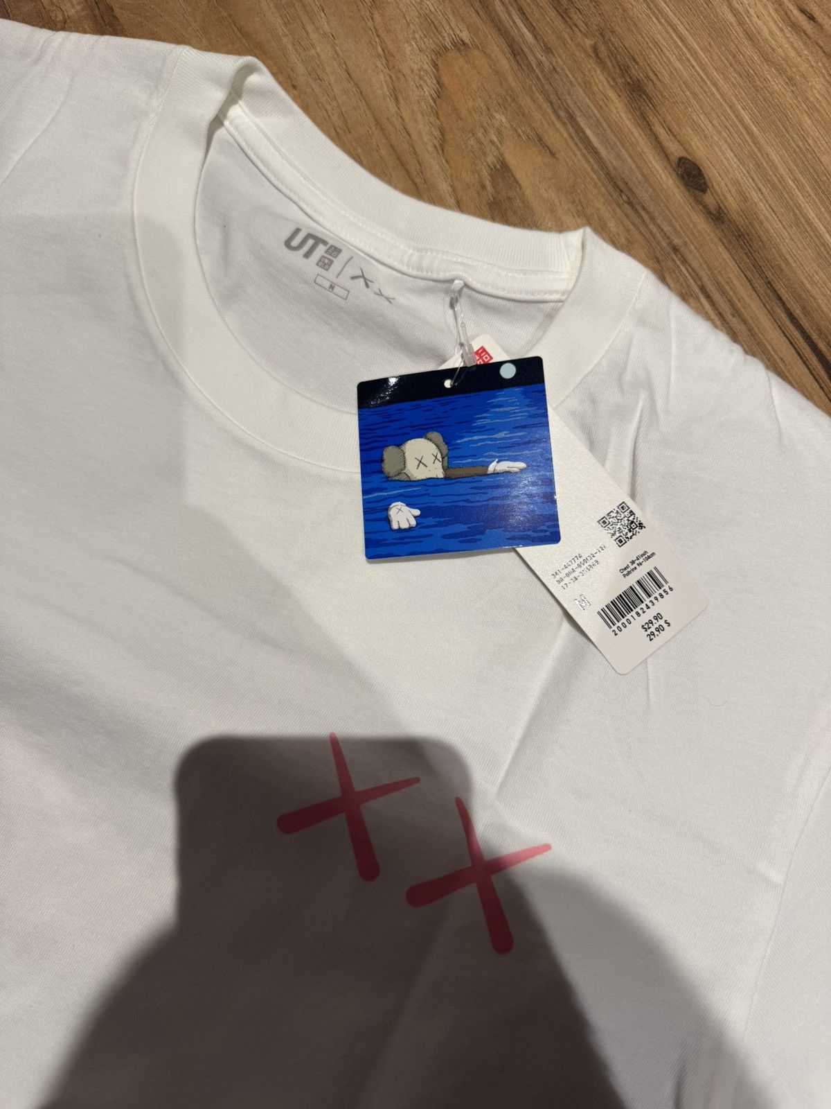 Kaws Kaws Uniqlo Size US M / EU 48-50 / 2 - 2 Thumbnail