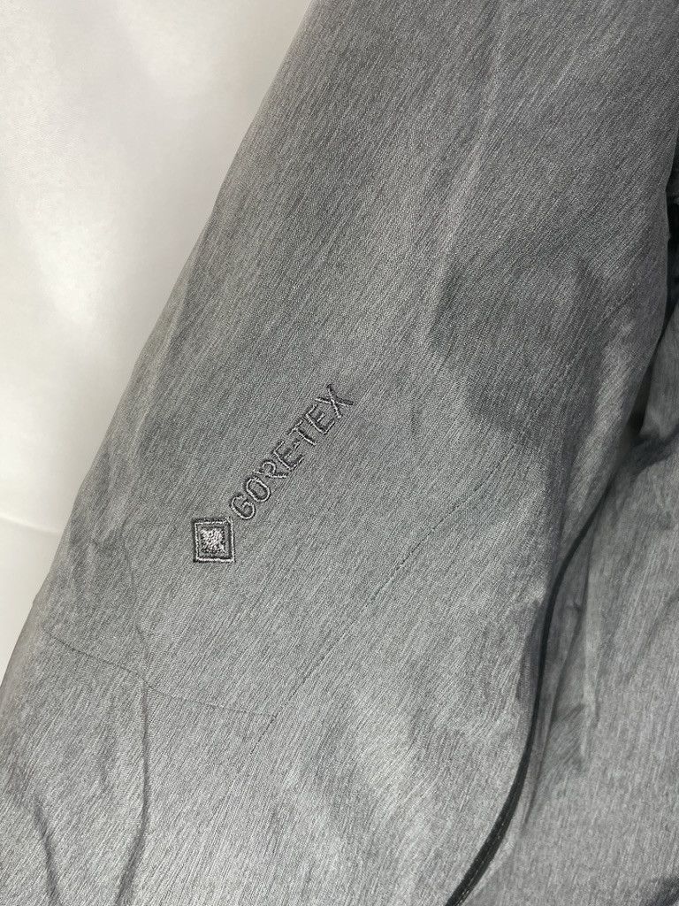 Arc'teryx ARCTERYX Incendia IS Gore Tex Ski Snowboarding Jacket Size S / US 4 / IT 40 - 9 Thumbnail
