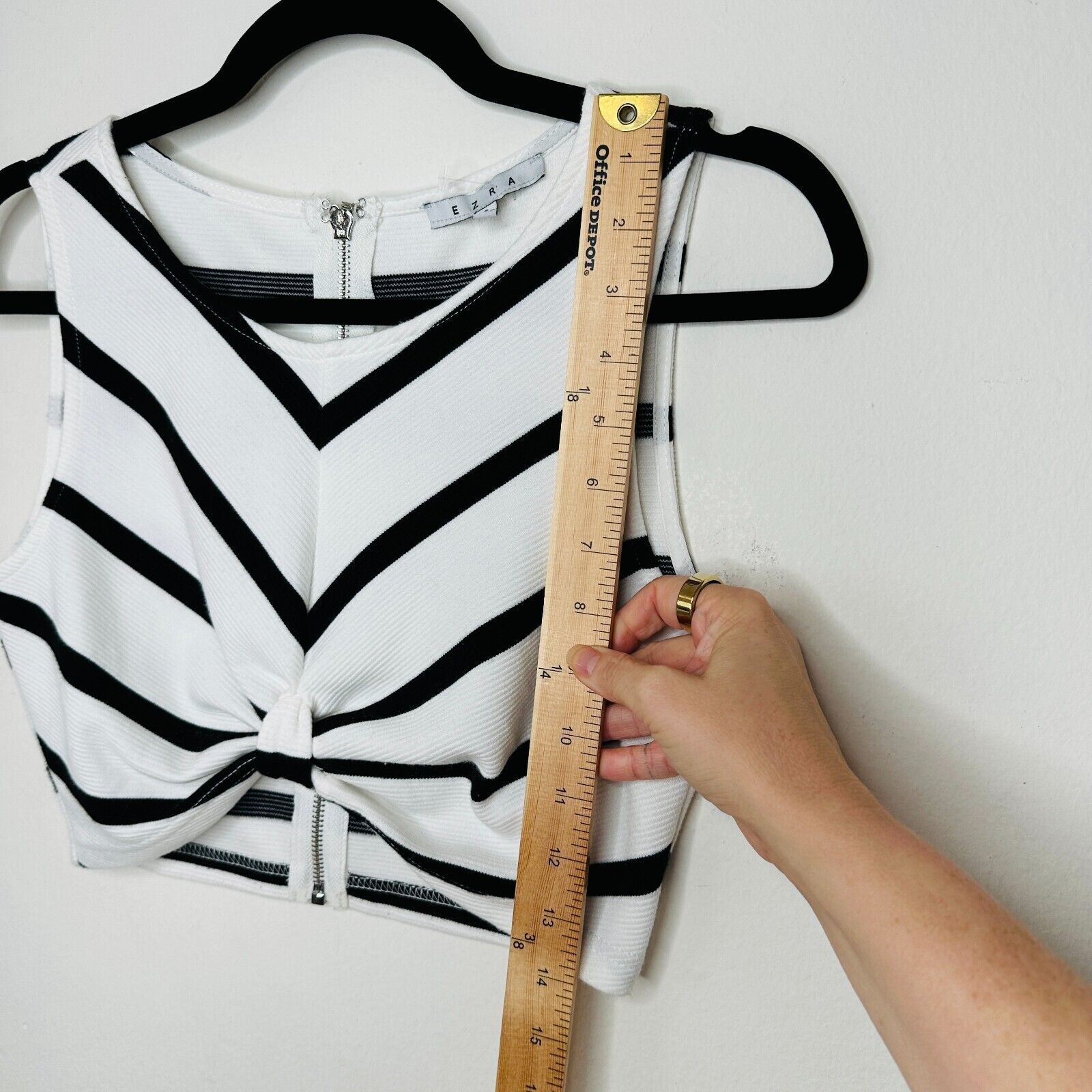 Other Ezra Black White Striped Sleeveless V-Neck Crop Front Knot S Size S / US 4 / IT 40 - 11 Thumbnail