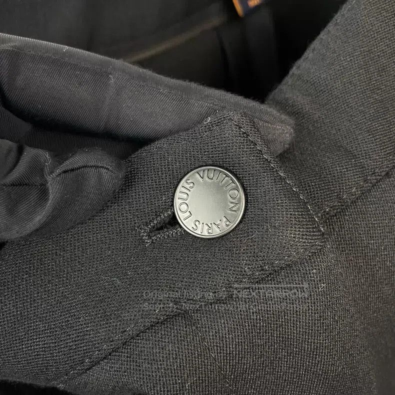 Louis Vuitton Louis Vuitton Black patchwork leather breasted wool slacks Size US 36 / EU 52 - 4 Thumbnail
