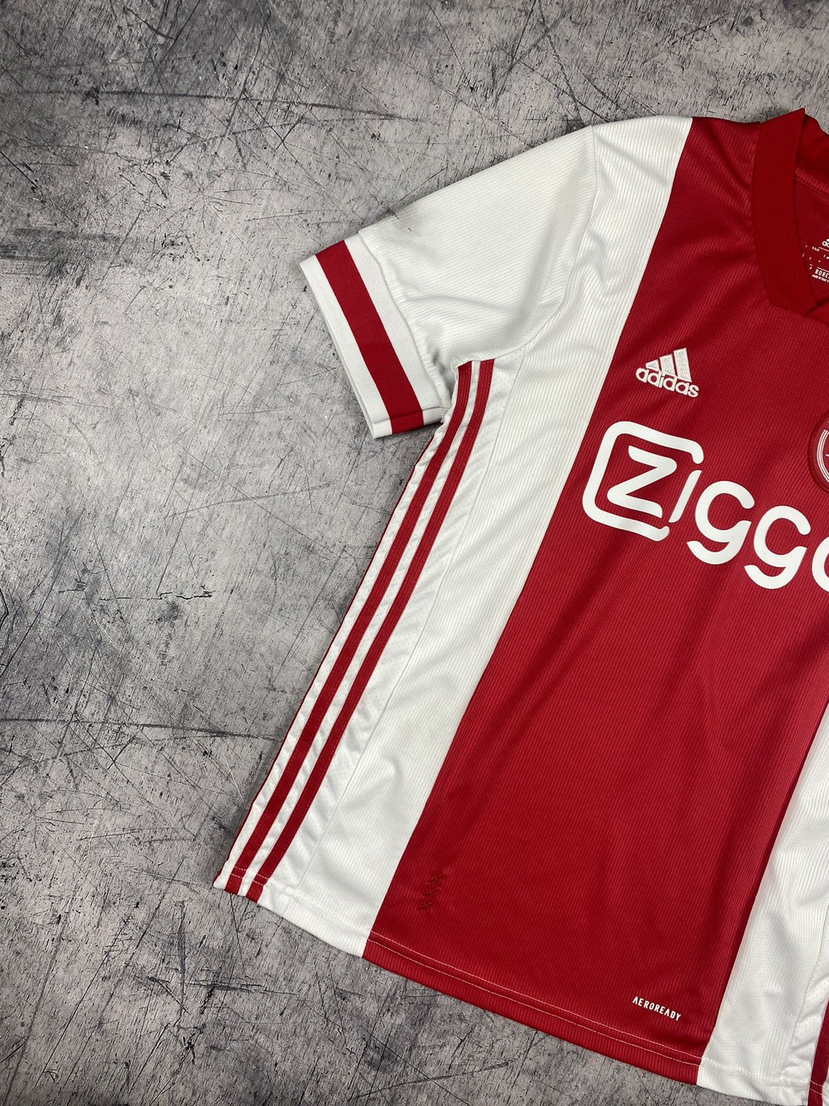 Adidas Adidas Ajax Soccer Jersey Tee T Shirt Size US M / EU 48-50 / 2 - 3 Thumbnail
