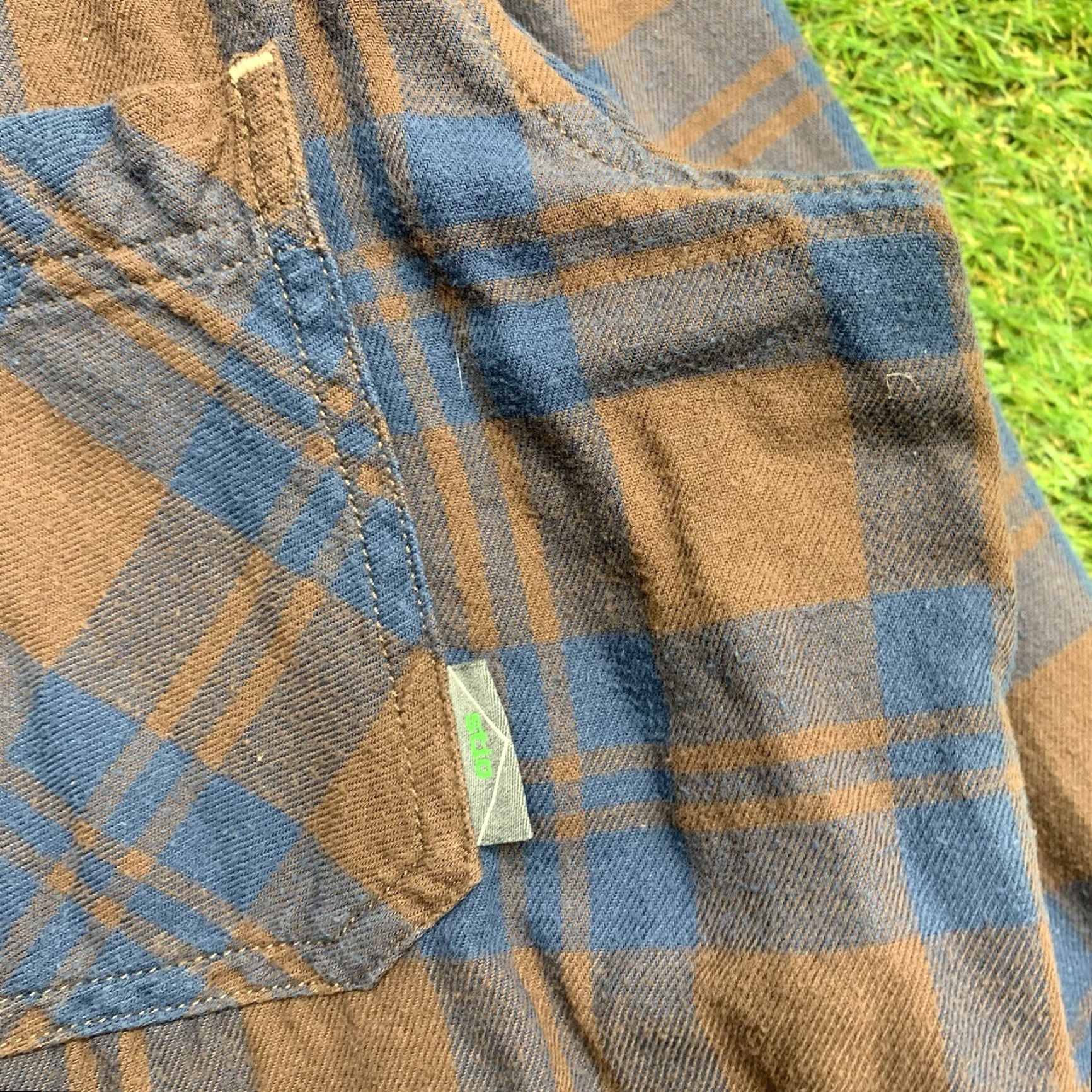 Vintage Stio Flannel Shirt Mens M Plaid Outdoors Hiking Longsleeve REI Size US M / EU 48-50 / 2 - 4 Thumbnail