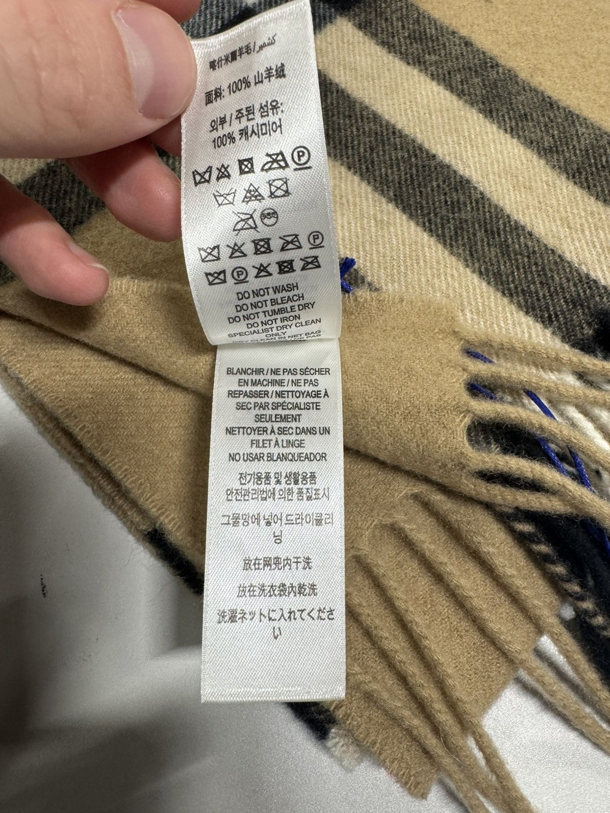 Burberry Burberry Wide Check Cashmere Scarf NEW 750$ Size ONE SIZE - 8 Thumbnail