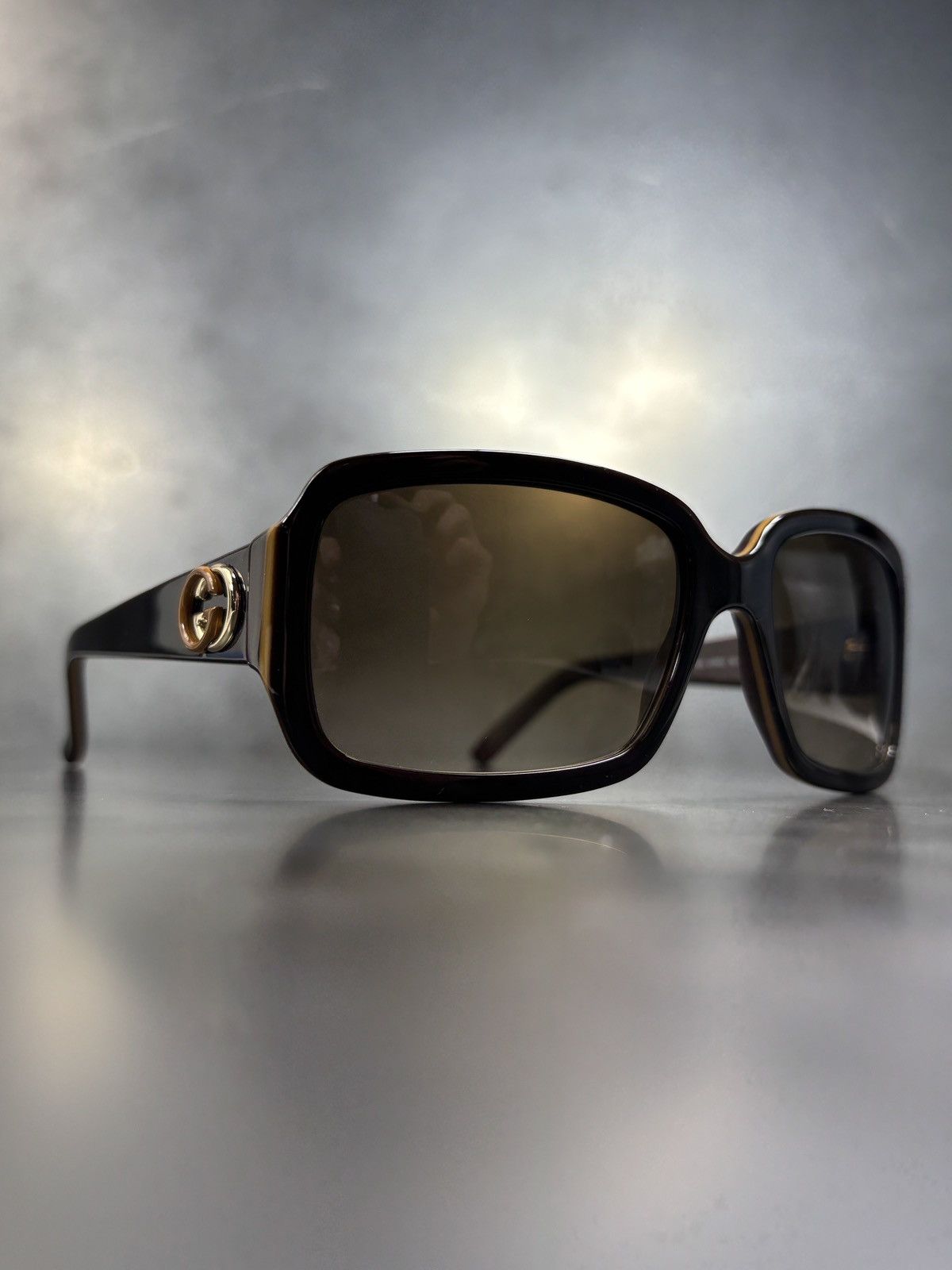 Gucci Gucci Sunglasses Overiszed Rectangular Italy GG 3159/S Size ONE SIZE - 2 Thumbnail