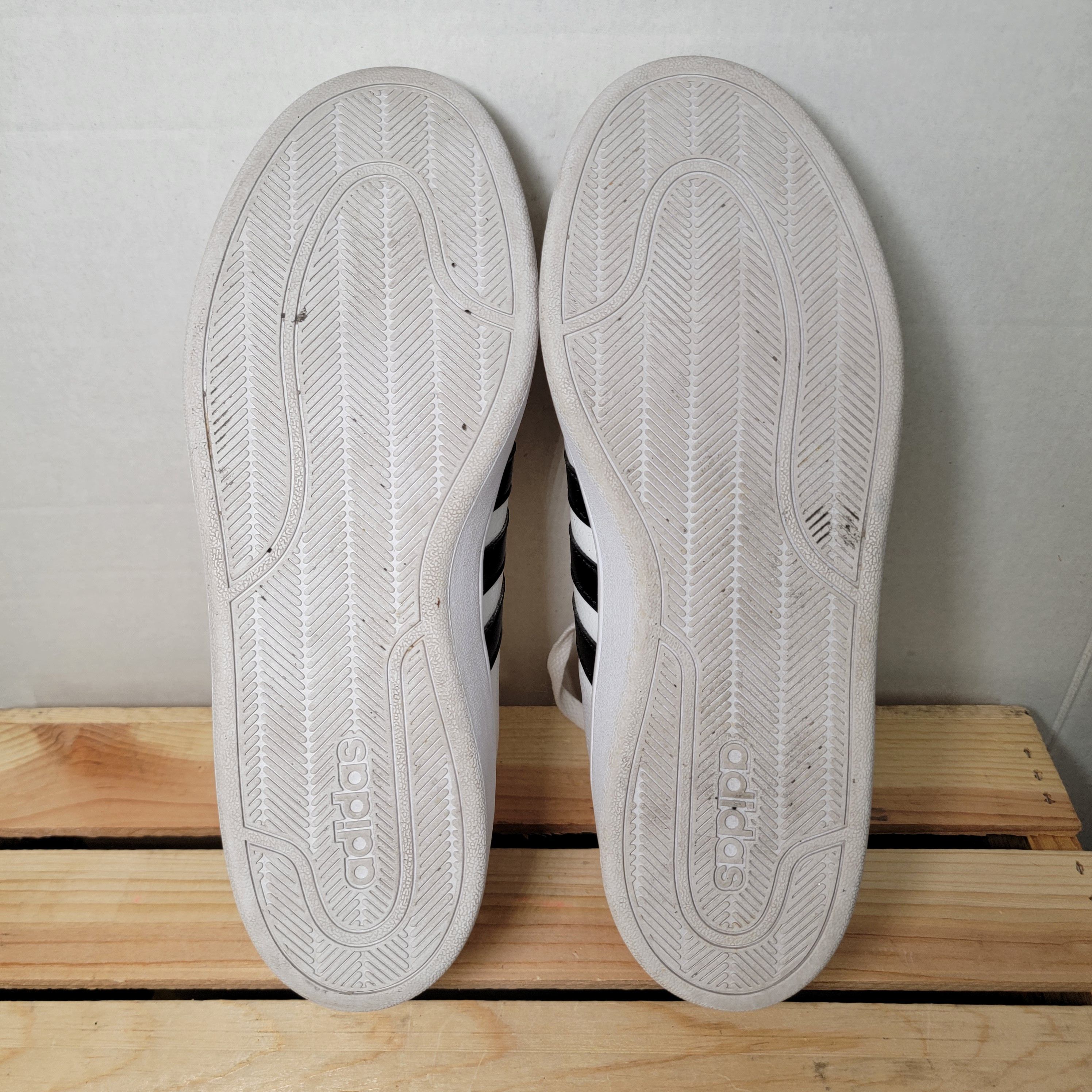 Adidas Adidas Neo Cloud-Foam Classic B&W Low Top Shoes - Size 9.5 Size US 9.5 / EU 42-43 - 6 Thumbnail