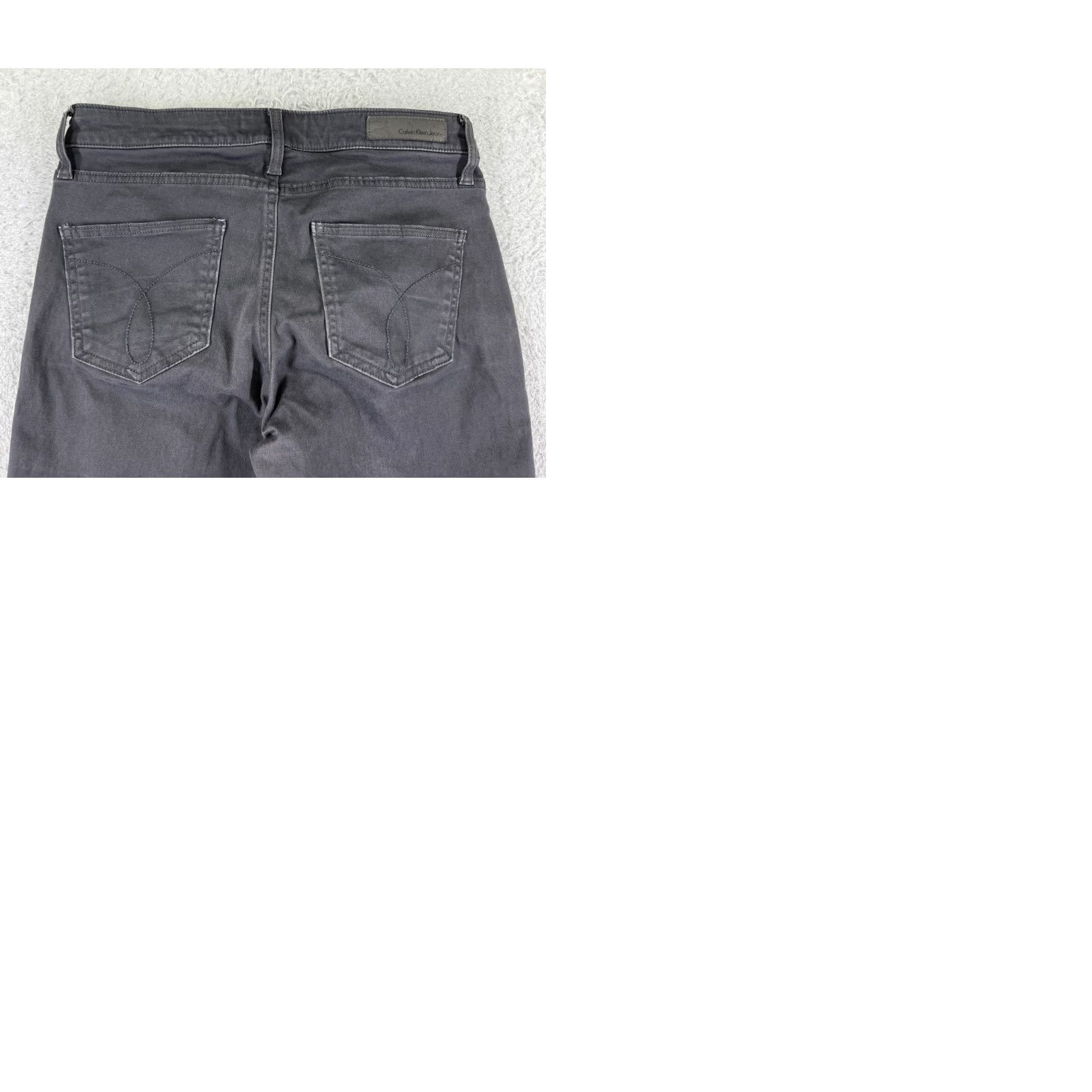 Calvin Klein Calvin Klein Jeans Women 4 Gray Denim Ankle Skinny Stretch Cotton Blend Casual 5-Pocket Zipper Low Rise Mens? Women? No gender. Size 27" / US 4 / IT 40 - 10 Thumbnail