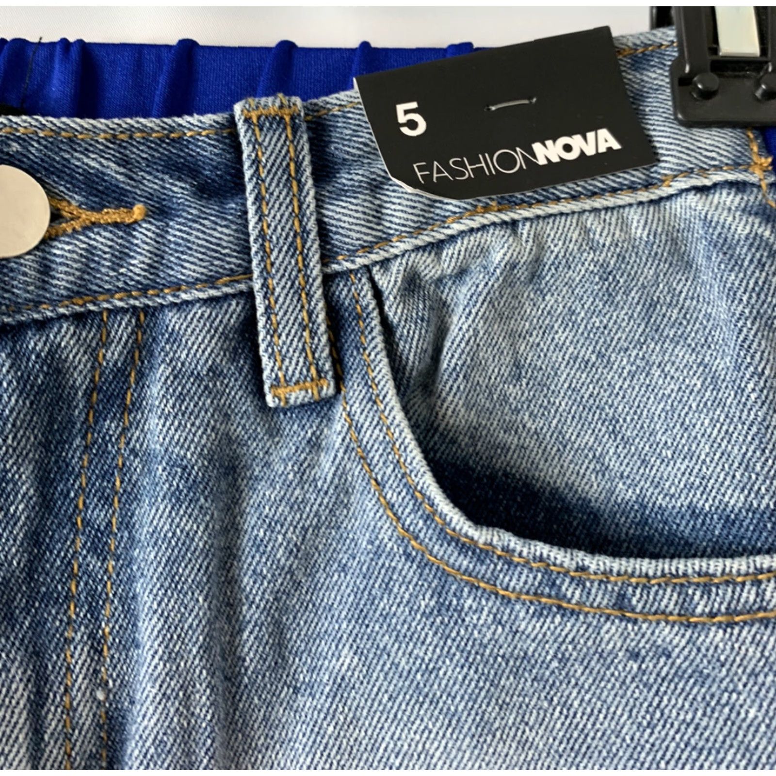 Fashion Nova NWT Fashion Nova Stripe a Pose Pants Size 5 High Rise Women Blue Striped Pants Size 27" / US 4 / IT 40 - 4 Thumbnail