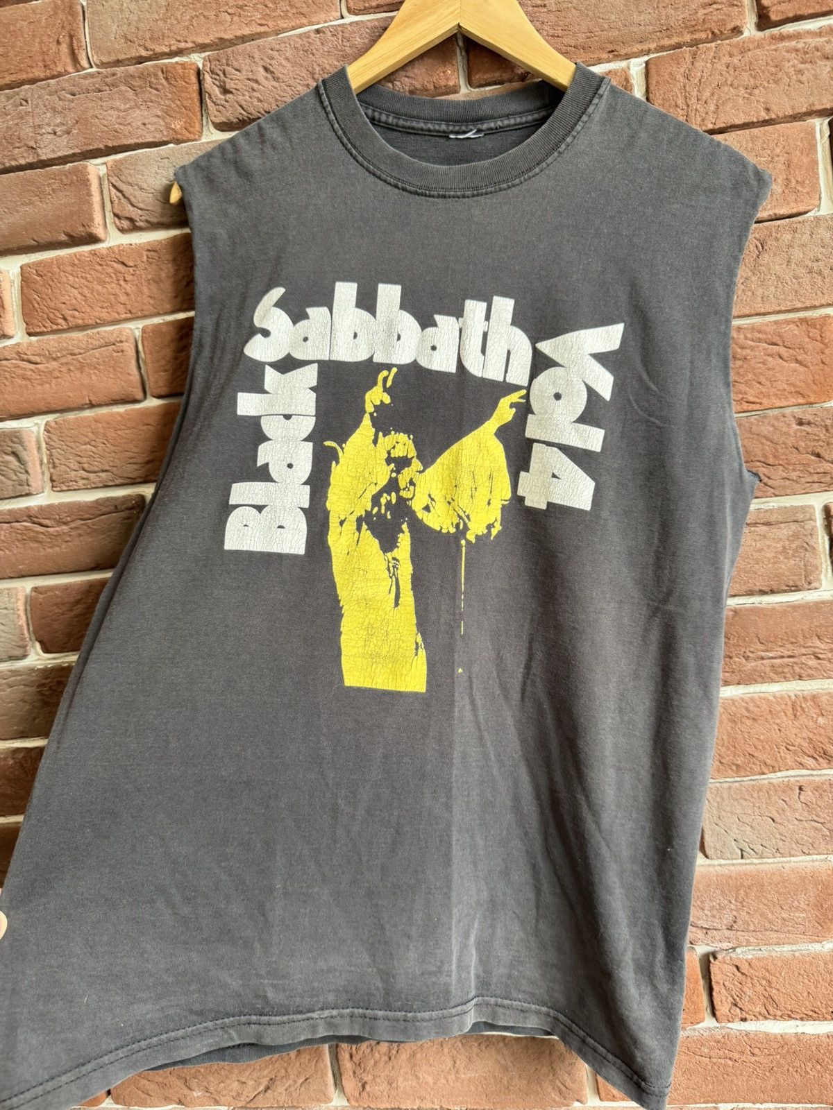 Band Tees Rare Black Sabbath vol 4 heavy Metal Rock Band Tee tank top Size US M / EU 48-50 / 2 - 3 Thumbnail