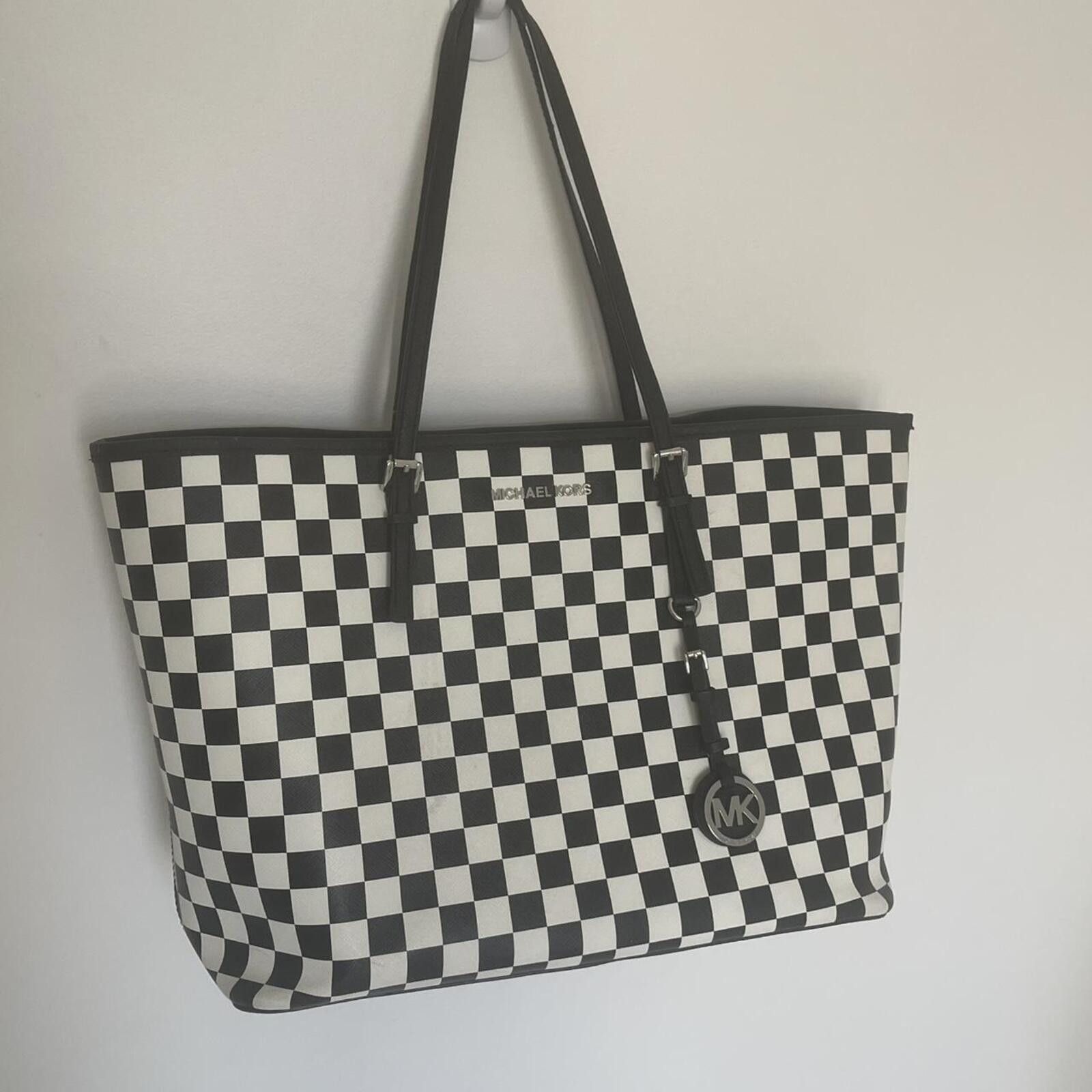 Michael Kors Michael Kors Jet Set Large Tote Bag Purse Checkered Rare Size ONE SIZE - 2 Thumbnail