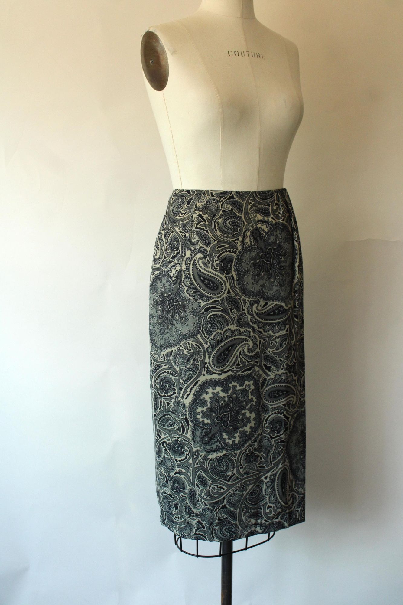 Vintage Vintage 1990s 2000s Skirt, Chaus Navy Blue Pencil Faux Wrap Size 27" / US 4 / IT 40 - 5 Thumbnail