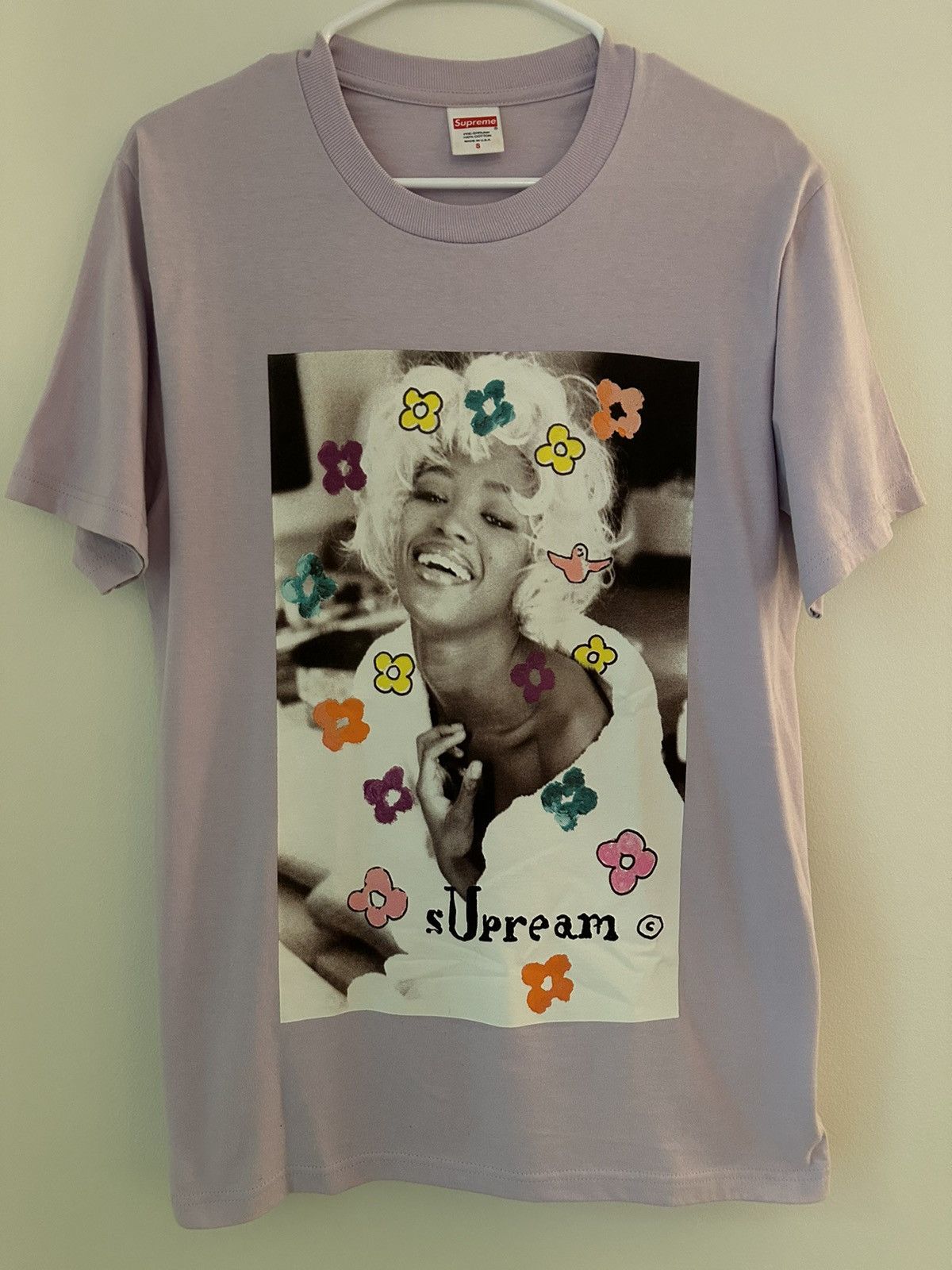 Supreme Naomi Tee | Grailed